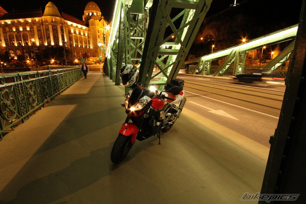 2007 APRILIA RSV MILLE TUONO | Picture 2007891 motorcycle photo