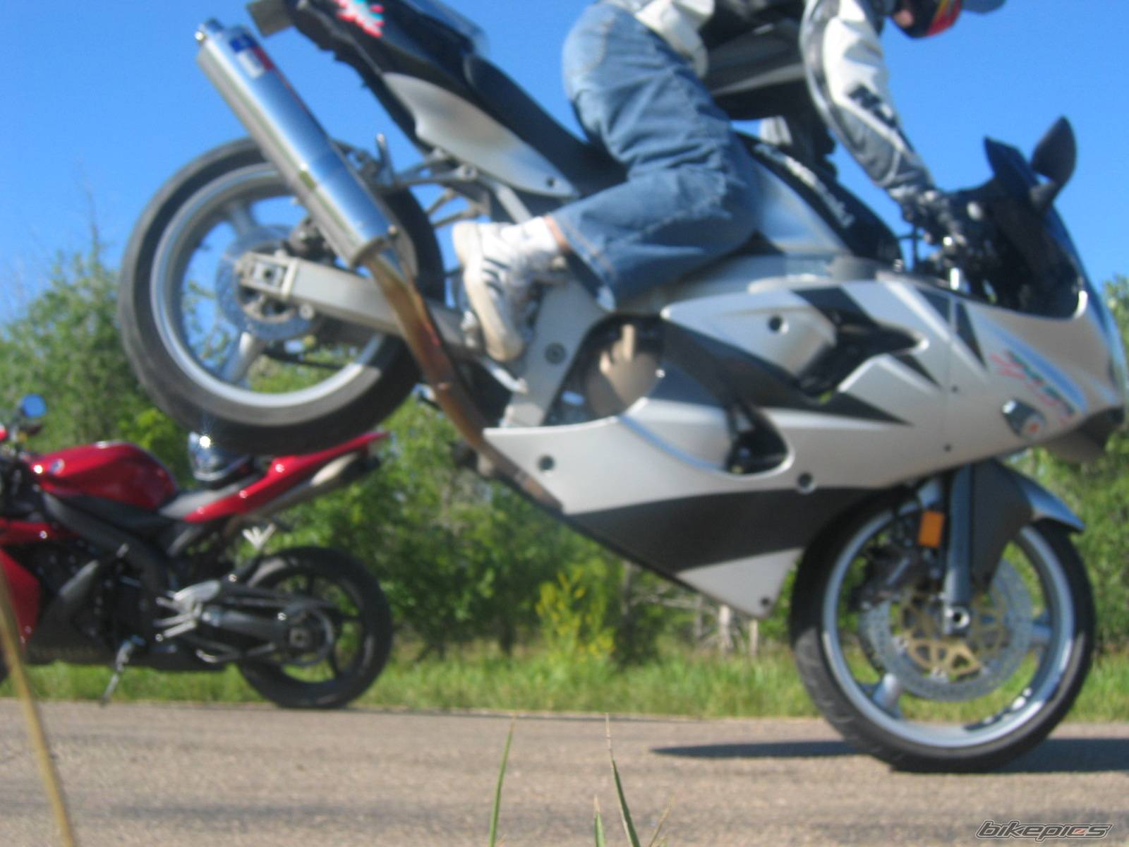 2000 KAWASAKI ZX 6R | Picture 200835 motorcycle photo