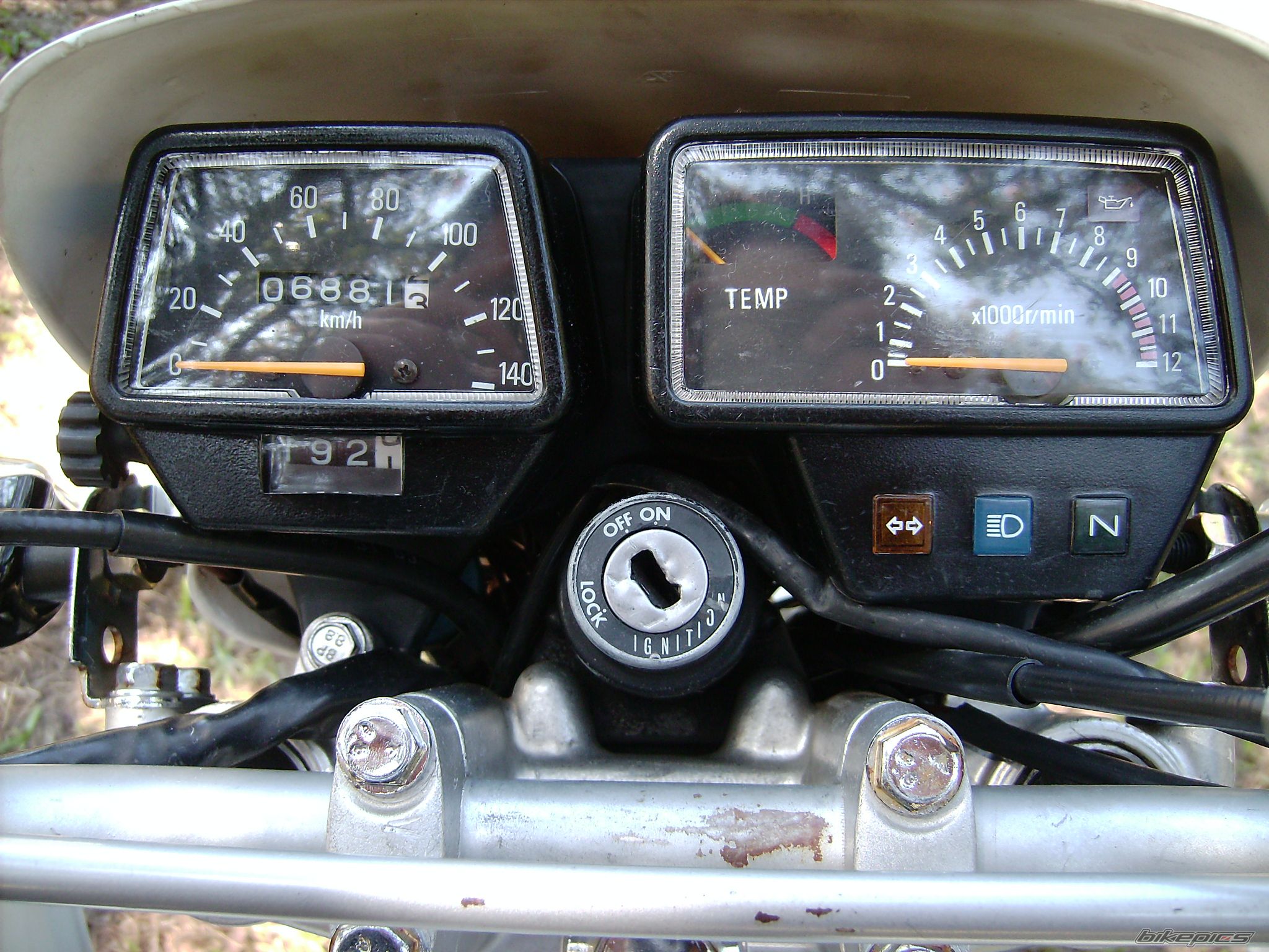 1999 YAMAHA DT200R | Picture 2010440 motorcycle photo