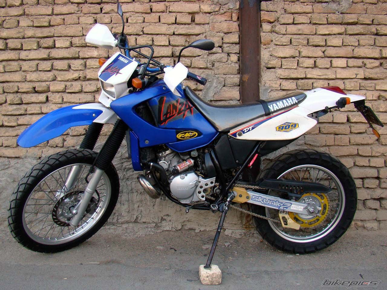 1998 YAMAHA DT 230 | Picture 2010511 motorcycle photo