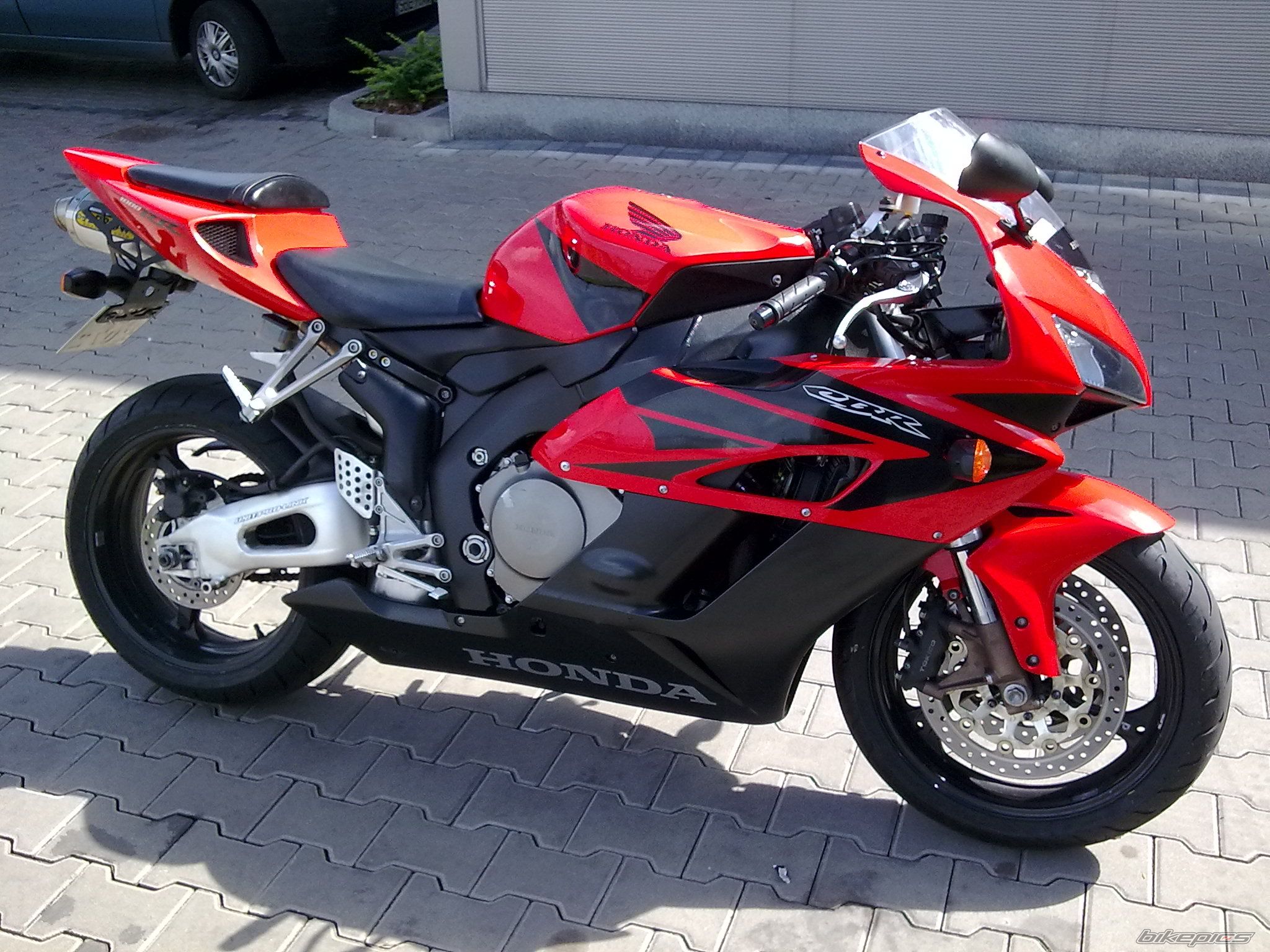 2004 HONDA CBR 1000  RR | Picture 2010730 motorcycle photo