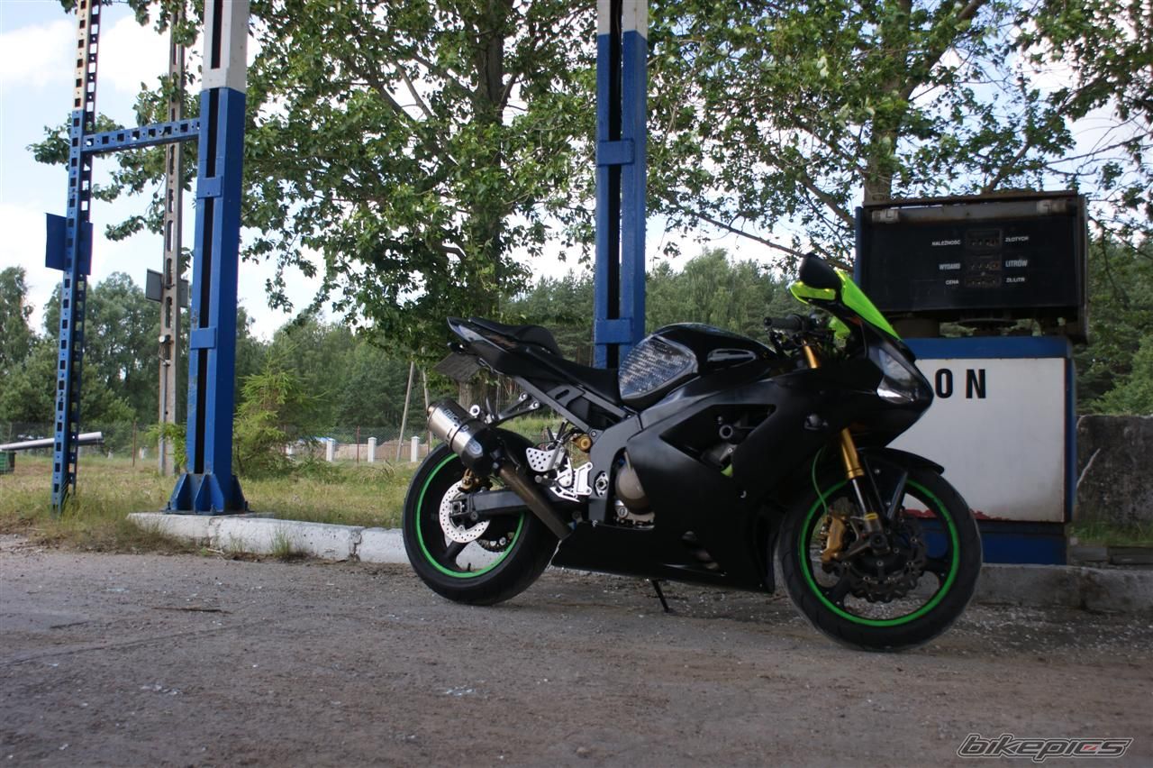 2004 KAWASAKI ZX 6R | Picture 2010739 motorcycle photo