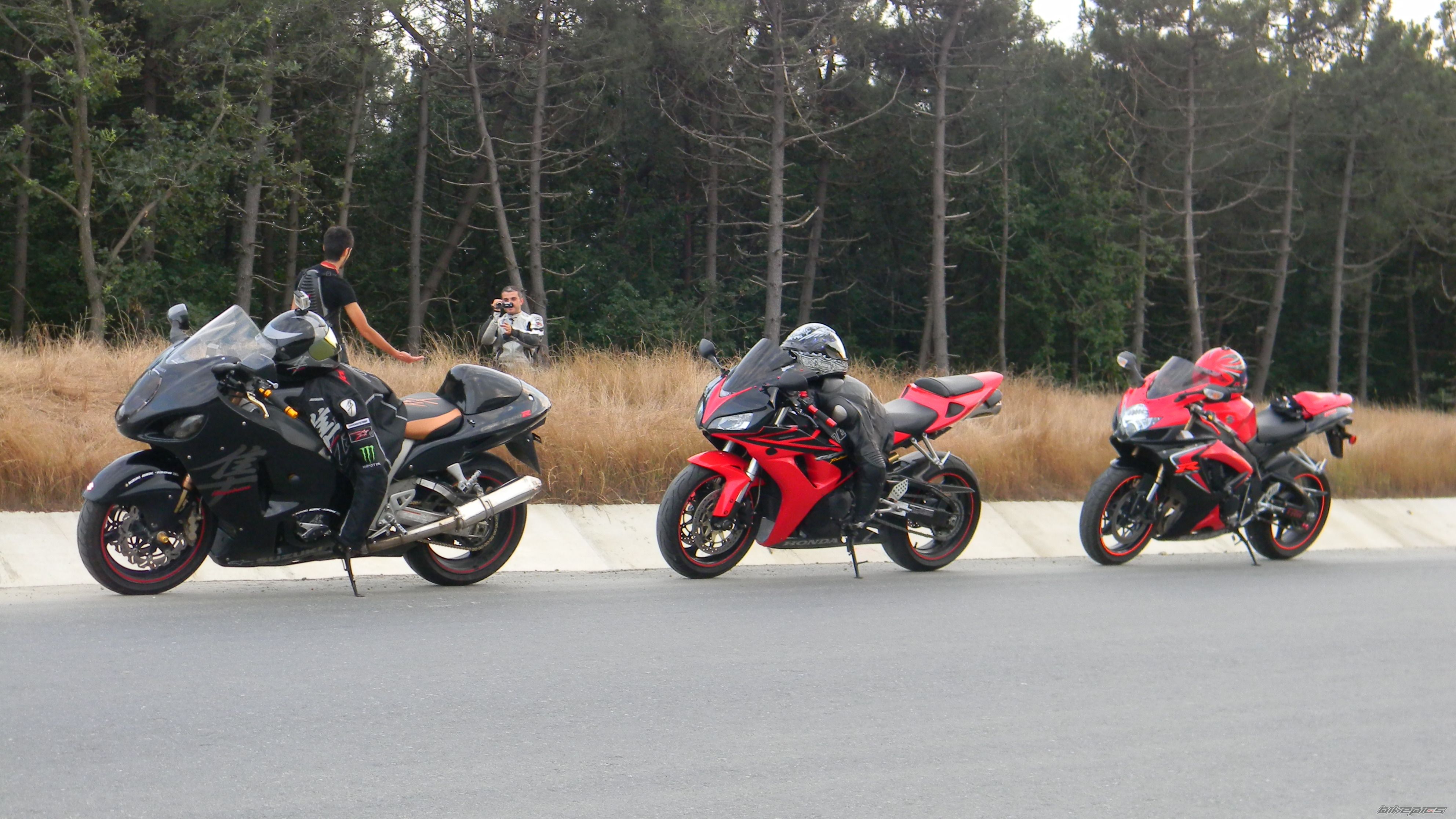 2006 SUZUKI GSX R 600 | Picture 2010833 motorcycle photo
