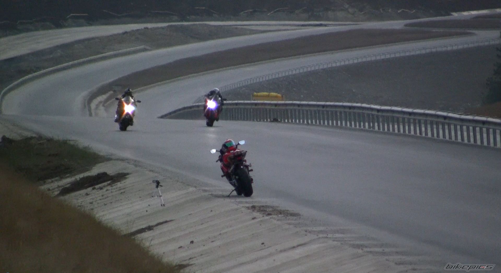 2006 SUZUKI GSX R 600 | Picture 2010849 motorcycle photo