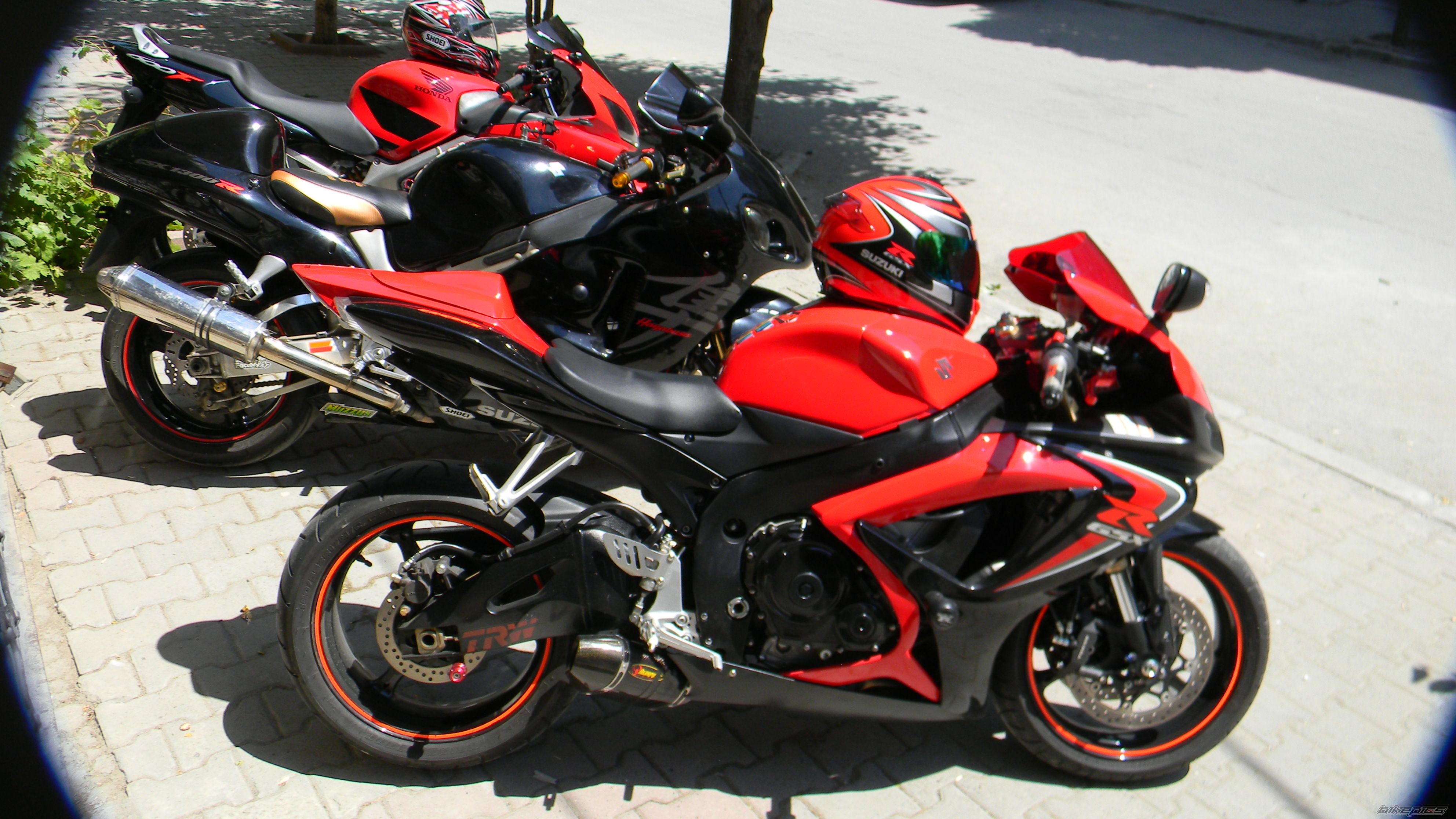 2006 SUZUKI GSX R 600 | Picture 2010915 motorcycle photo