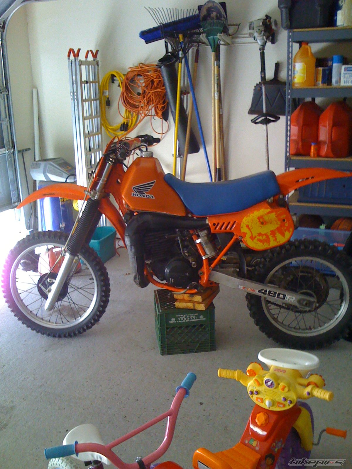 1983 HONDA CR 480 | Picture 2011091 motorcycle photo
