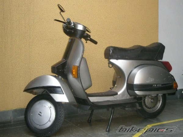 1989 PIAGGIO PX200 | Picture 2011626 motorcycle photo