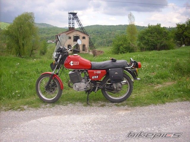 1988 MZ ETZ 250 | Picture 2012051 motorcycle photo