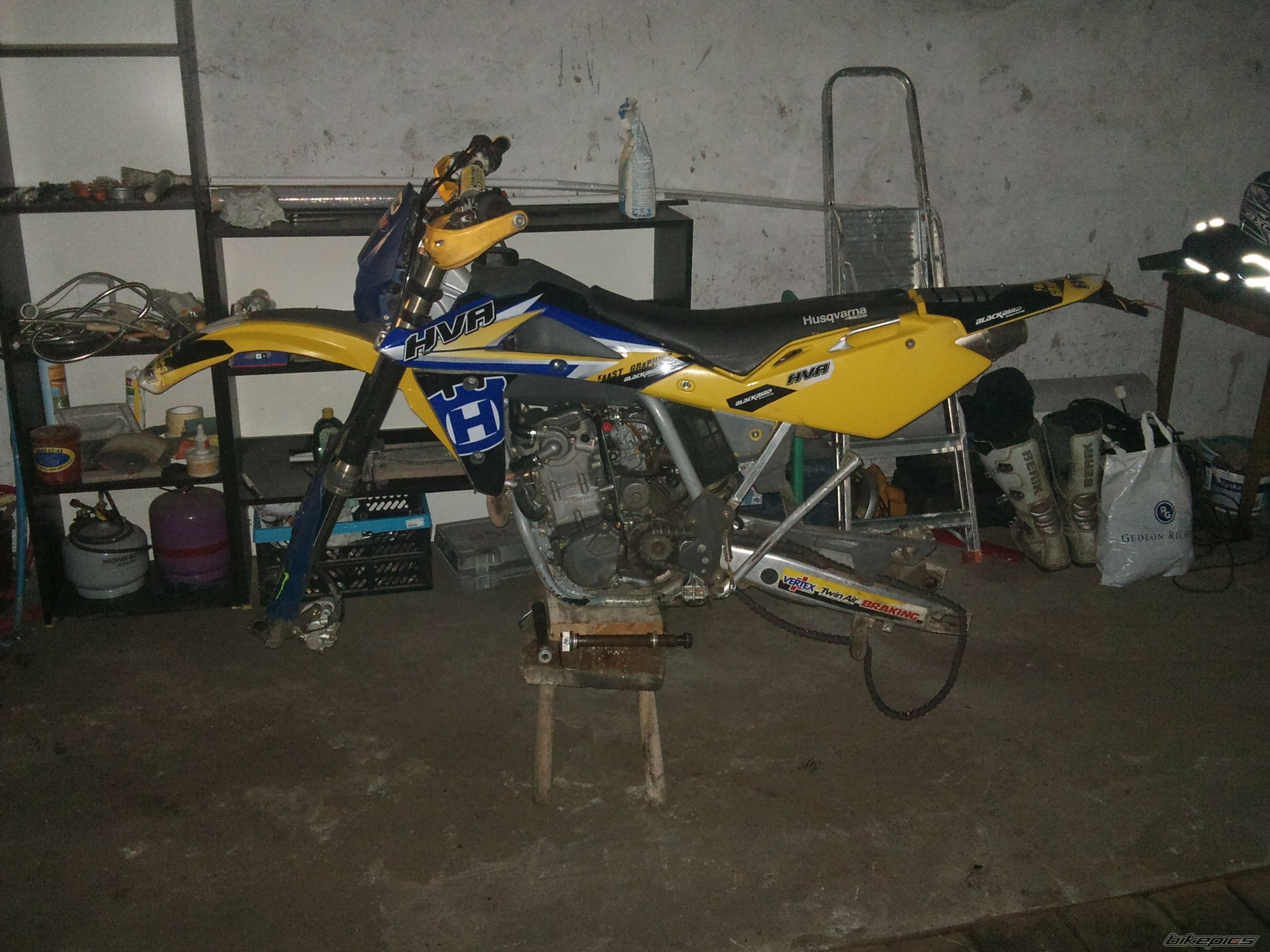 2005 HUSQVARNA TE 450 | Picture 2012155 motorcycle photo