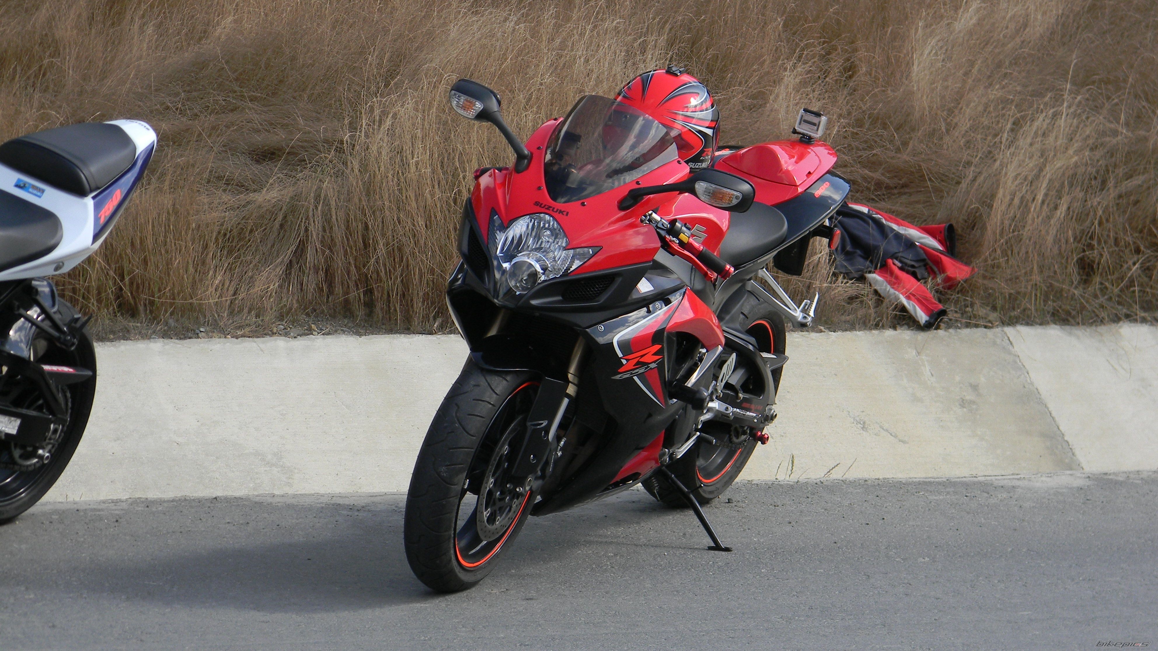 2006 SUZUKI GSX R 600 | Picture 2012209 motorcycle photo