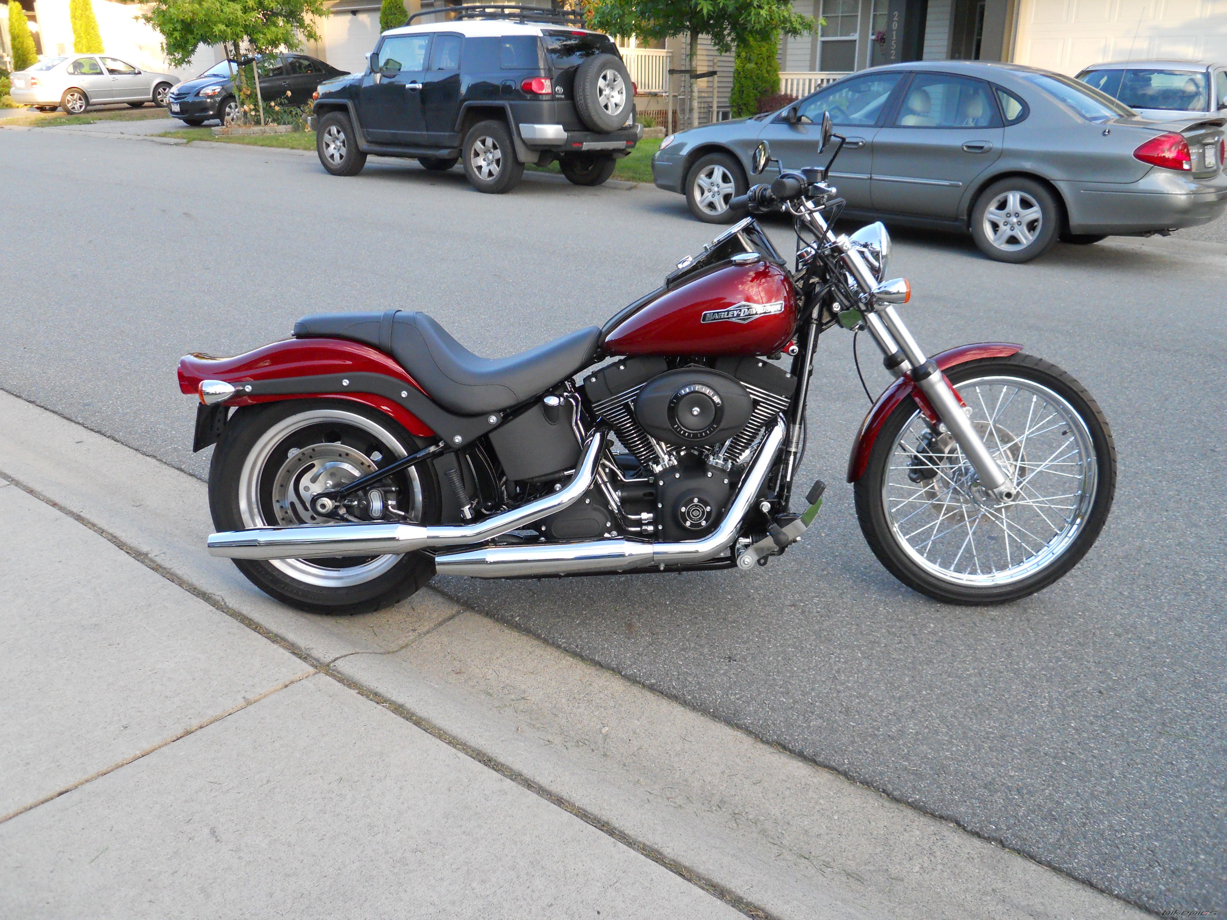 2009 HARLEY DAVIDSON FXSTB | Picture 2012309 motorcycle photo