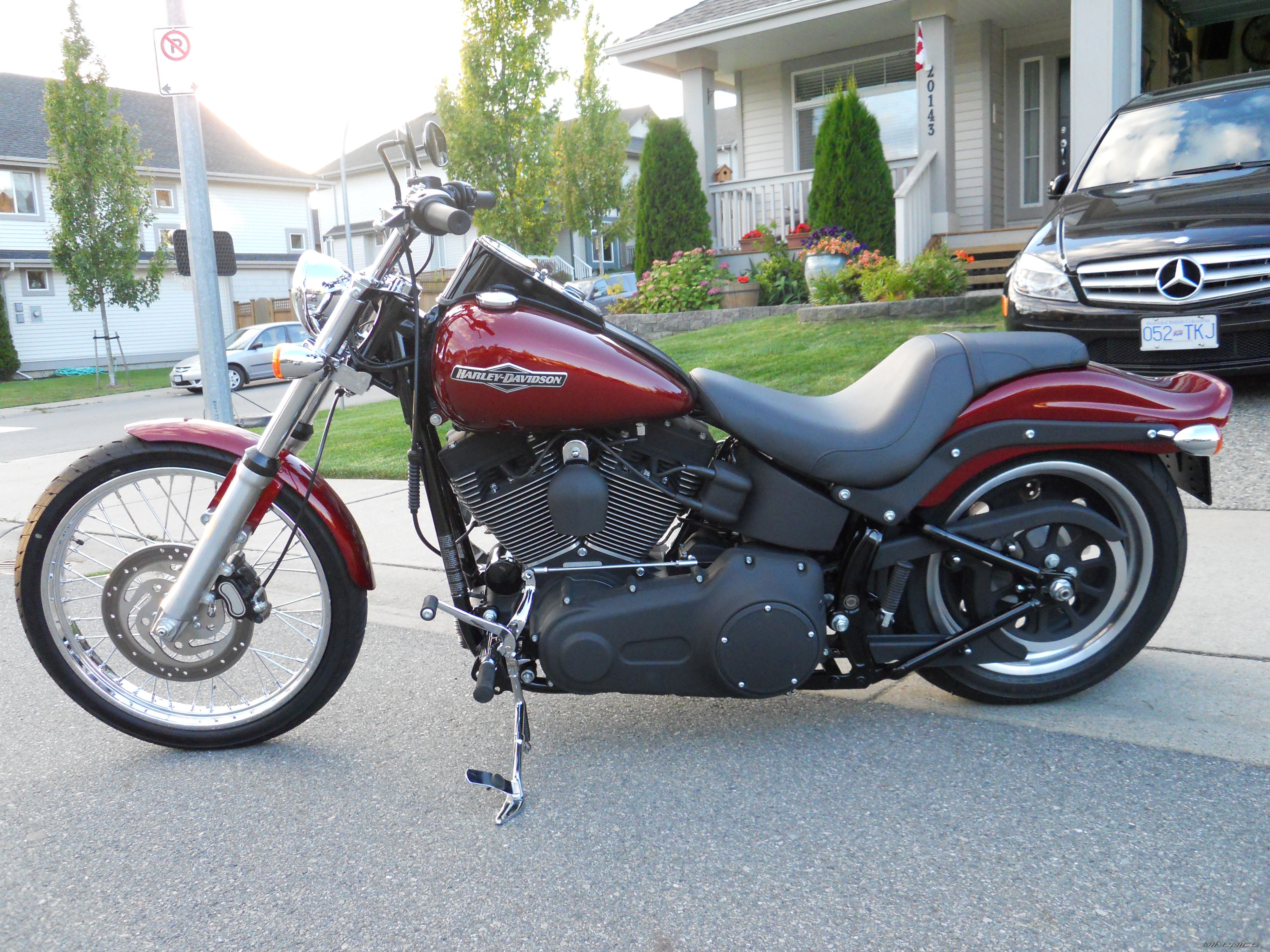 2009 HARLEY DAVIDSON FXSTB | Picture 2012313 motorcycle photo