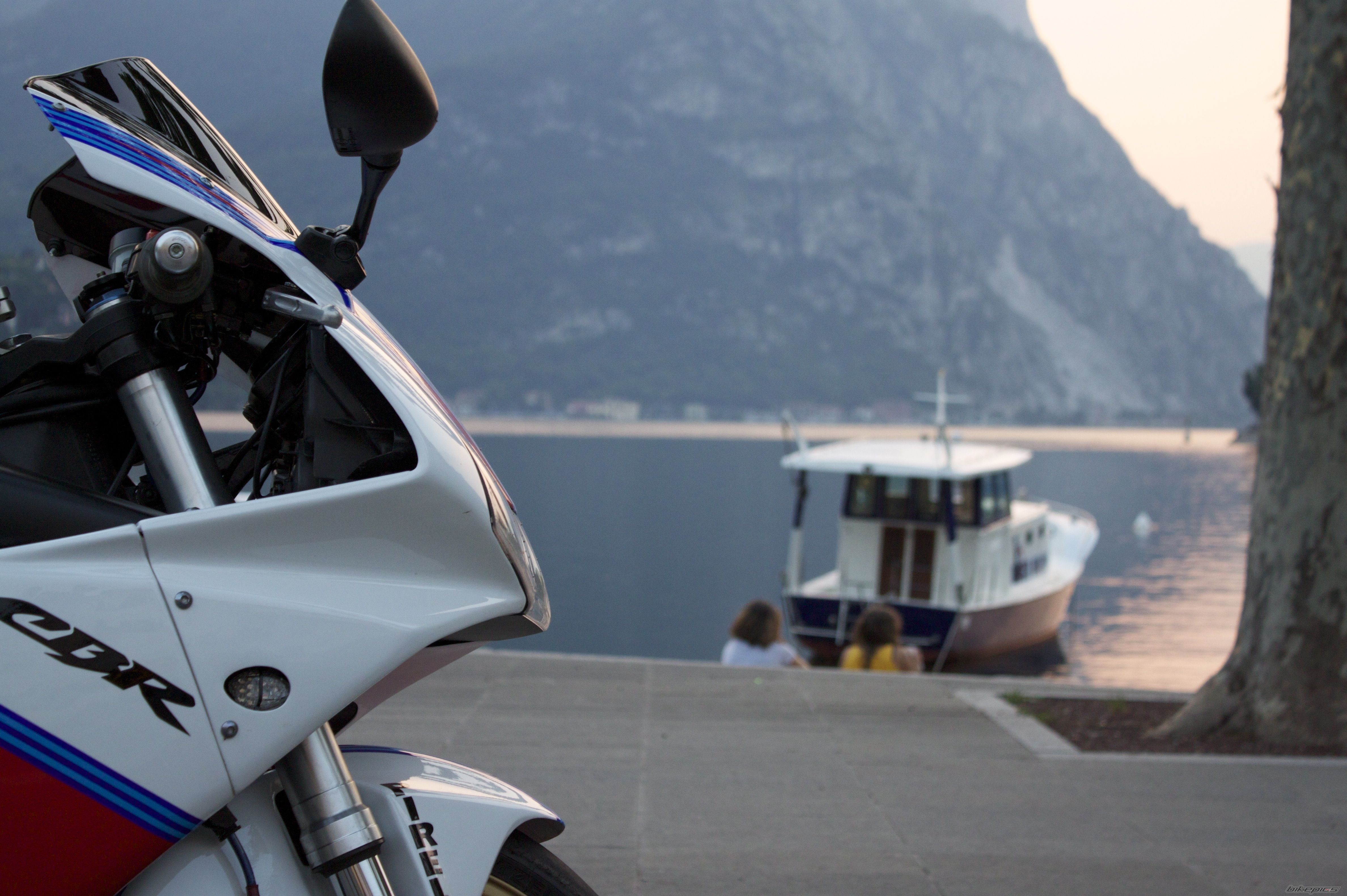 2006 HONDA CBR 900 | Picture 2012447 motorcycle photo