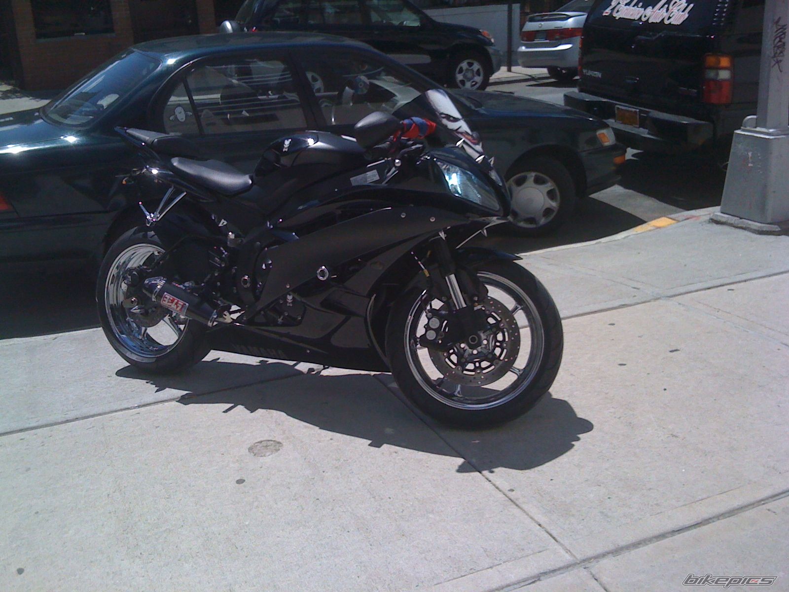 2006 YAMAHA YZF R6 | Picture 2012786 motorcycle photo