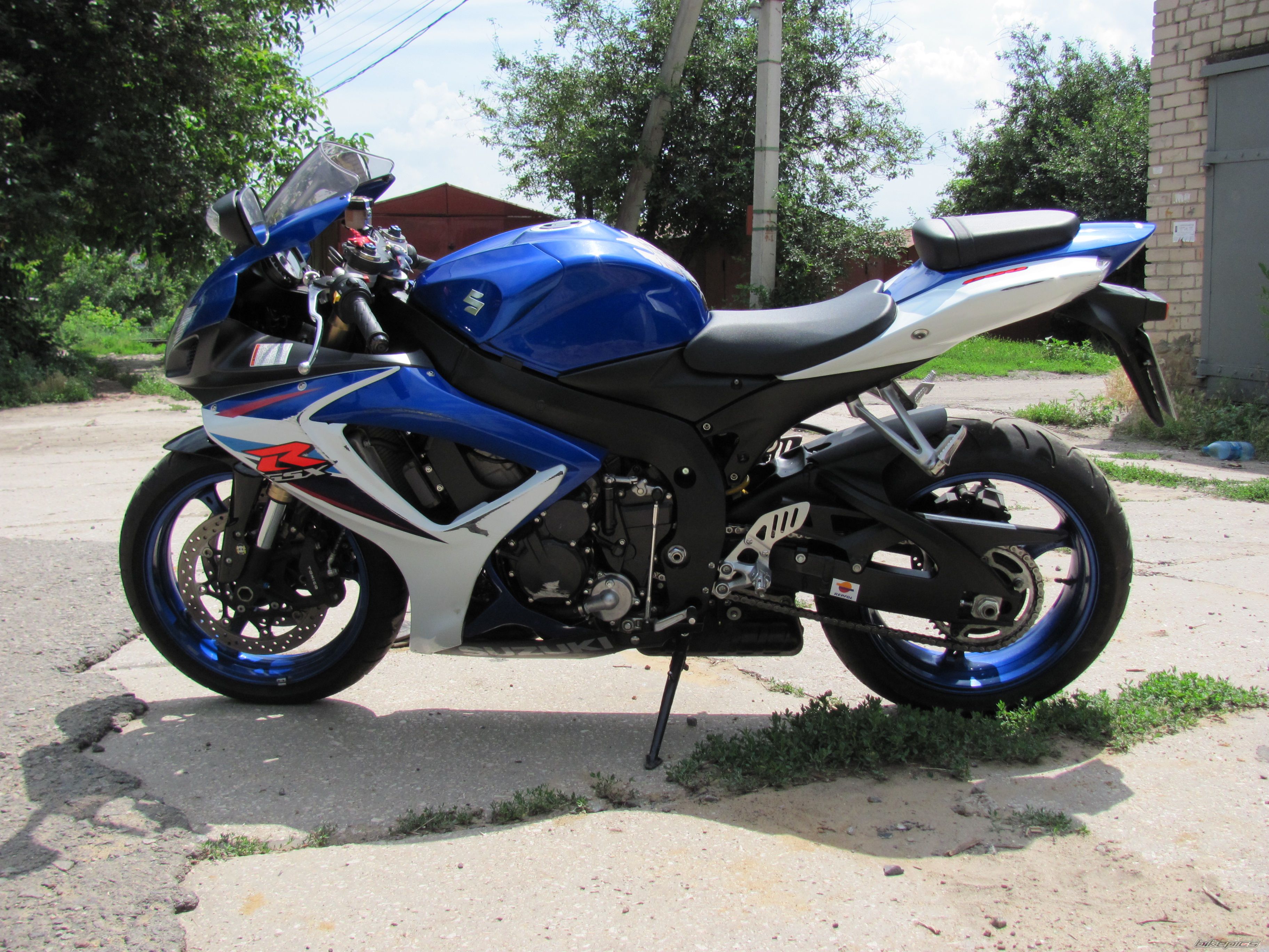 2007 SUZUKI GSX R 600 | Picture 2013088 motorcycle photo