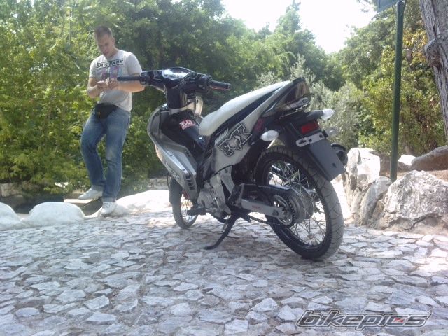 2009 YAMAHA CRYPTON R 137 | Picture 2013095 motorcycle photo