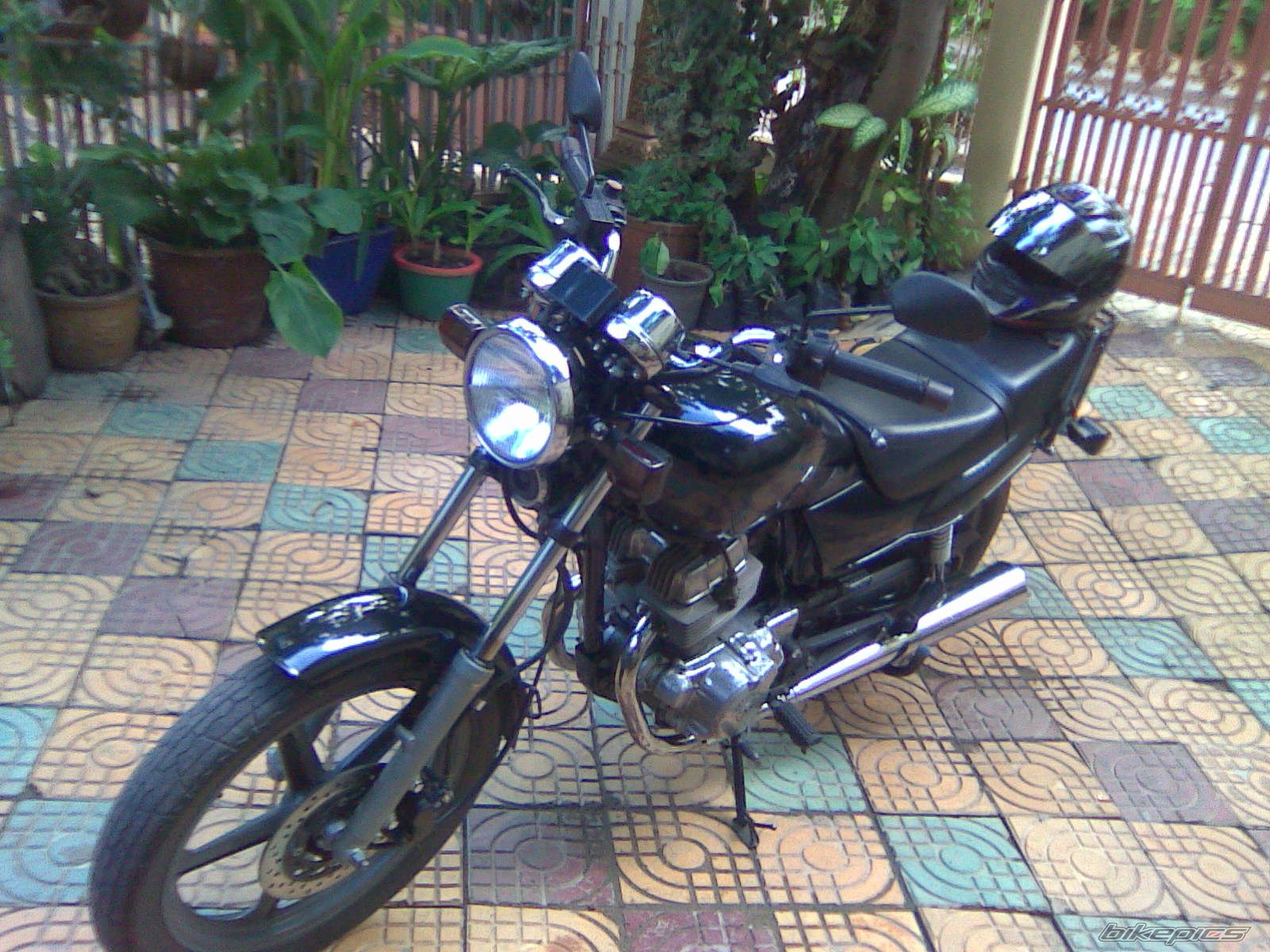 2000 HONDA NIGHTHAWK 450 | Picture 2013150 motorcycle photo