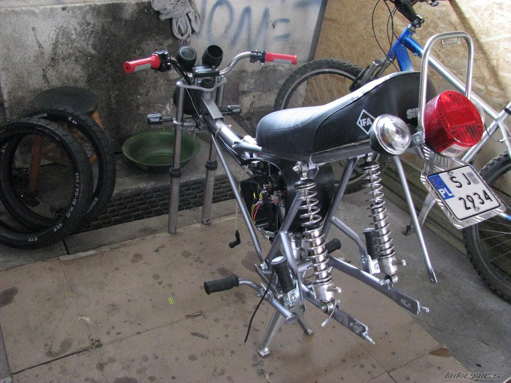    | Picture 2013385 motorcycle photo