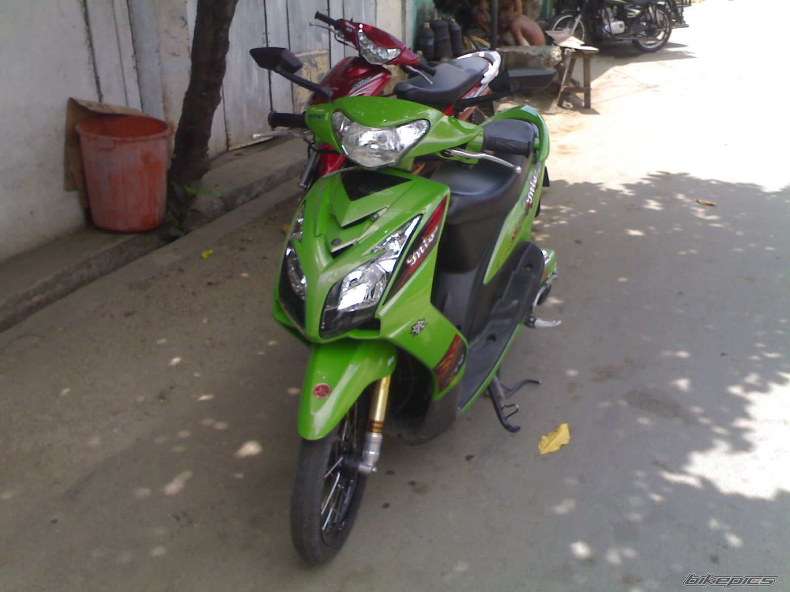 2010 YAMAHA MIO | Picture 2013991 motorcycle photo