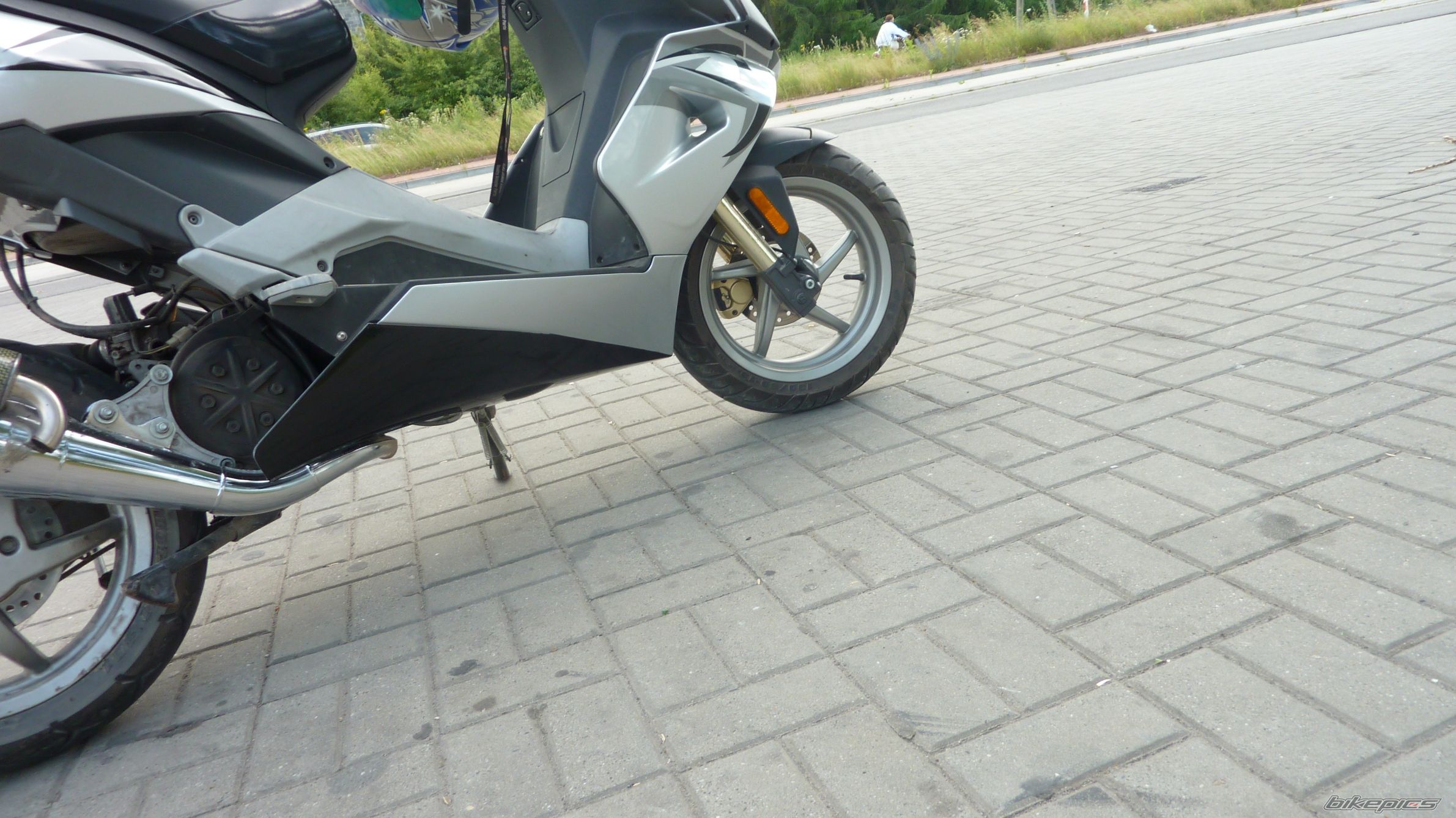 2008 APRILIA SR 50 | Picture 2014204 motorcycle photo