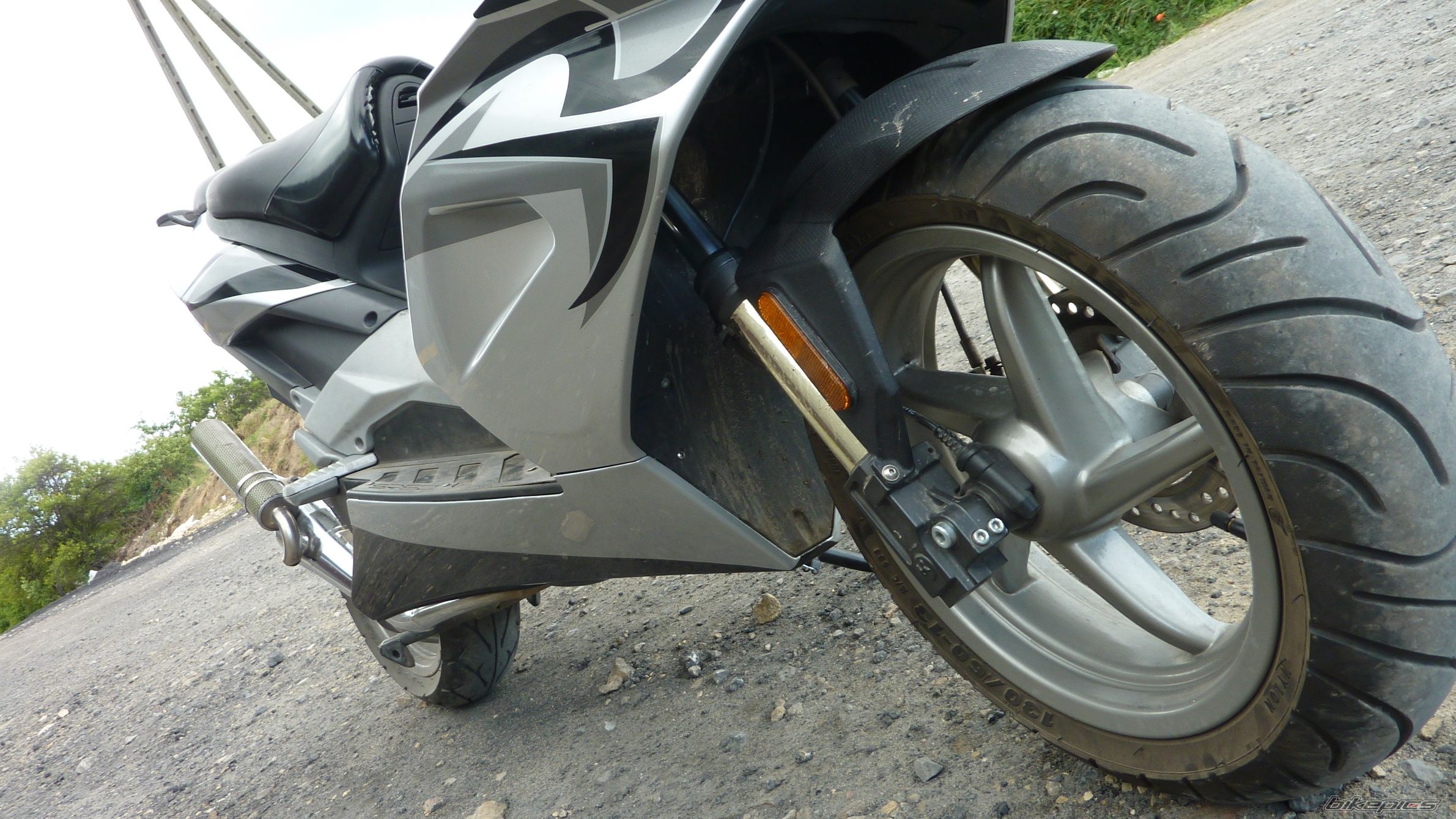 2008 APRILIA SR 50 | Picture 2014215 motorcycle photo
