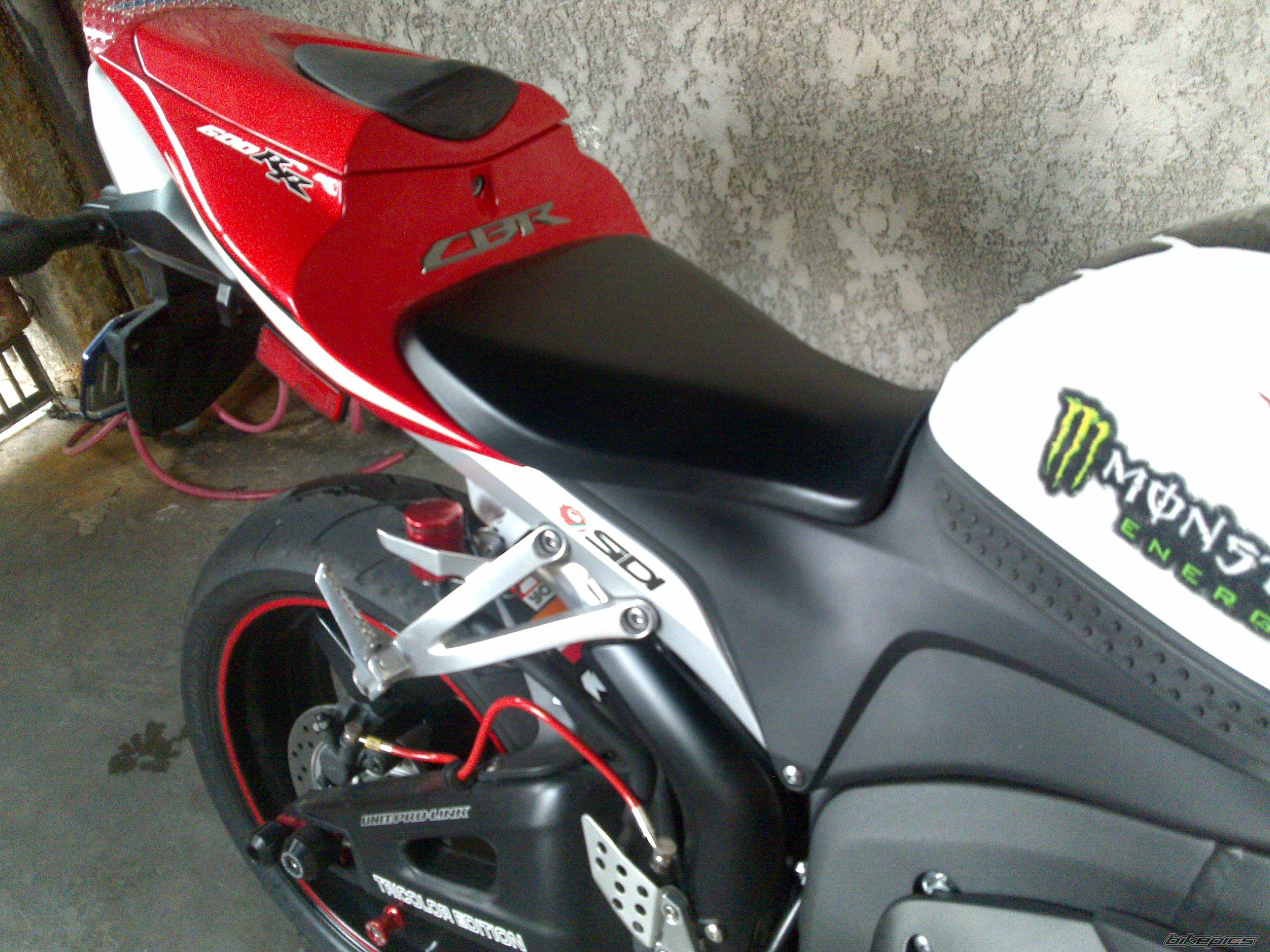 2009 HONDA CBR 600 RR | Picture 2014315 motorcycle photo
