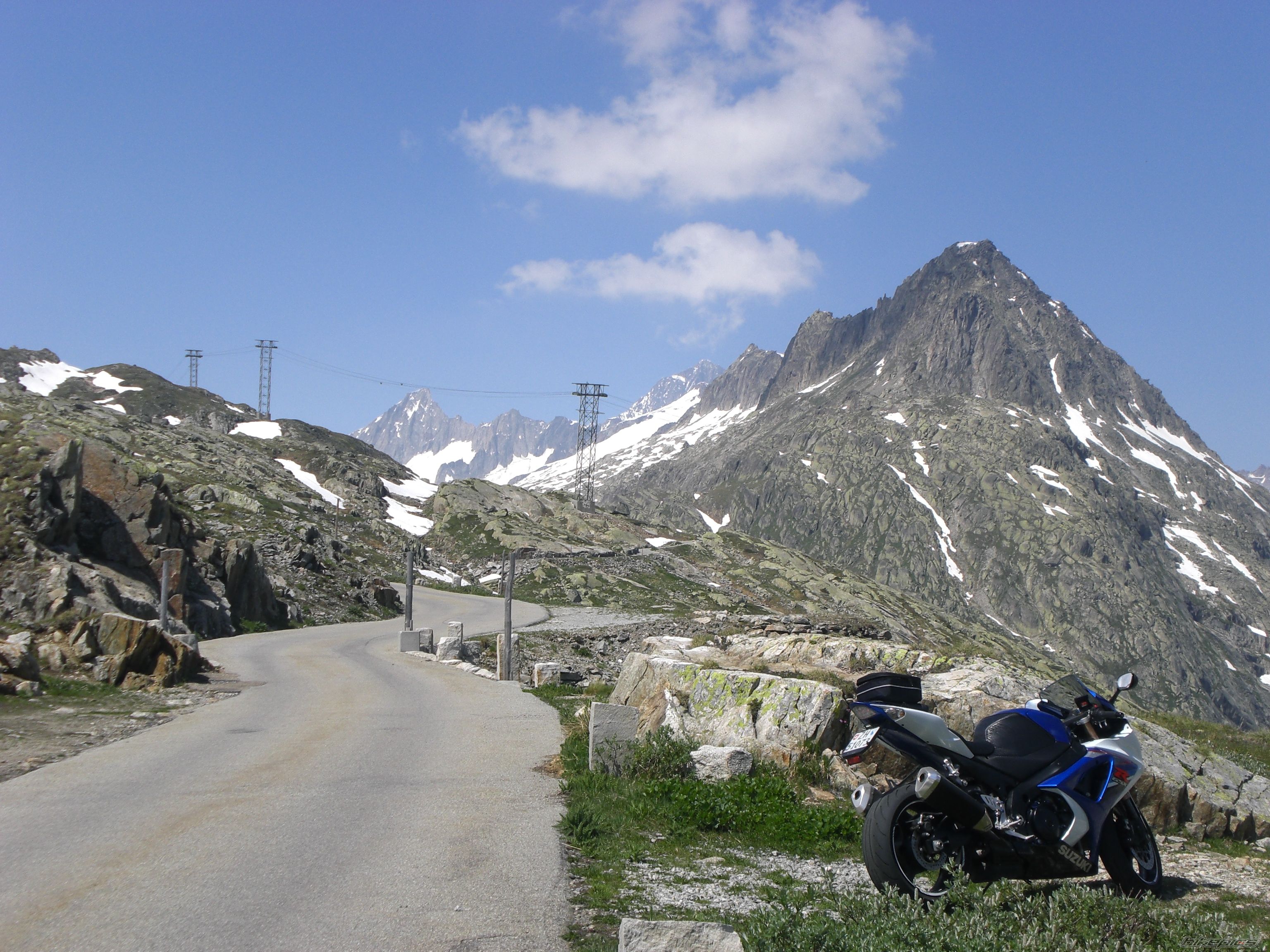 2007 SUZUKI GSX R 1000 | Picture 2014316 motorcycle photo