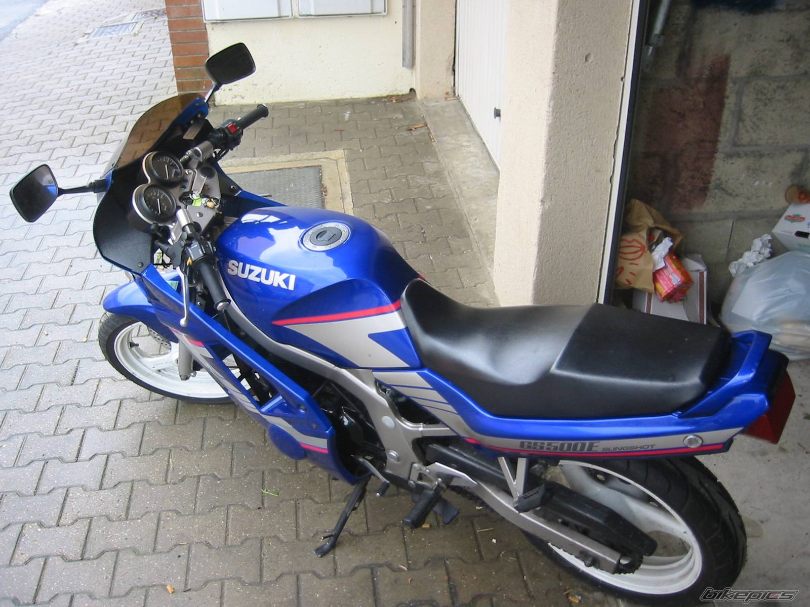 1991 SUZUKI GS 500 | Picture 201488 motorcycle photo