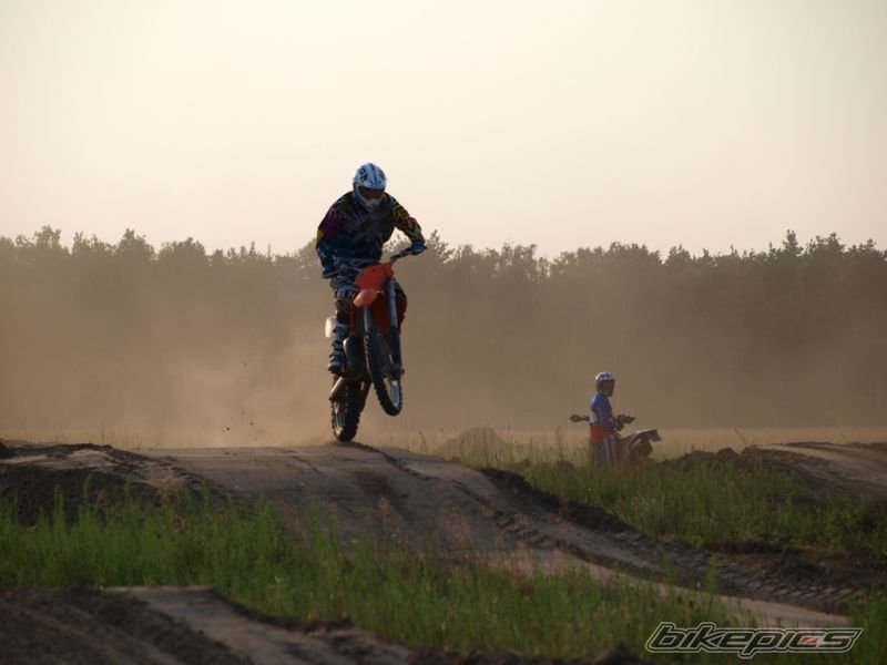 2004 KTM 125 EXC | Picture 2016133 motorcycle photo