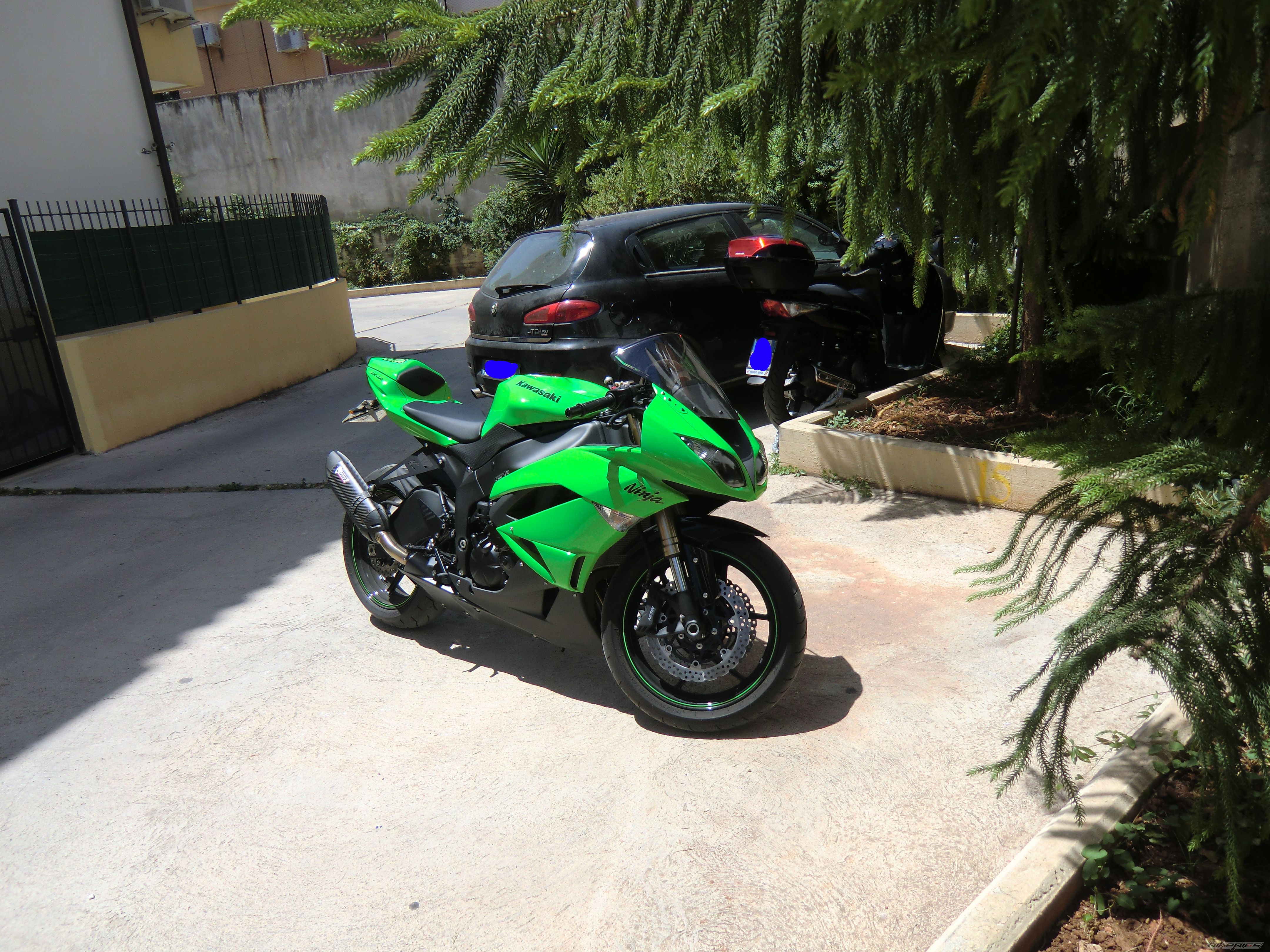 2010 KAWASAKI ZX 6R | Picture 2016223 motorcycle photo
