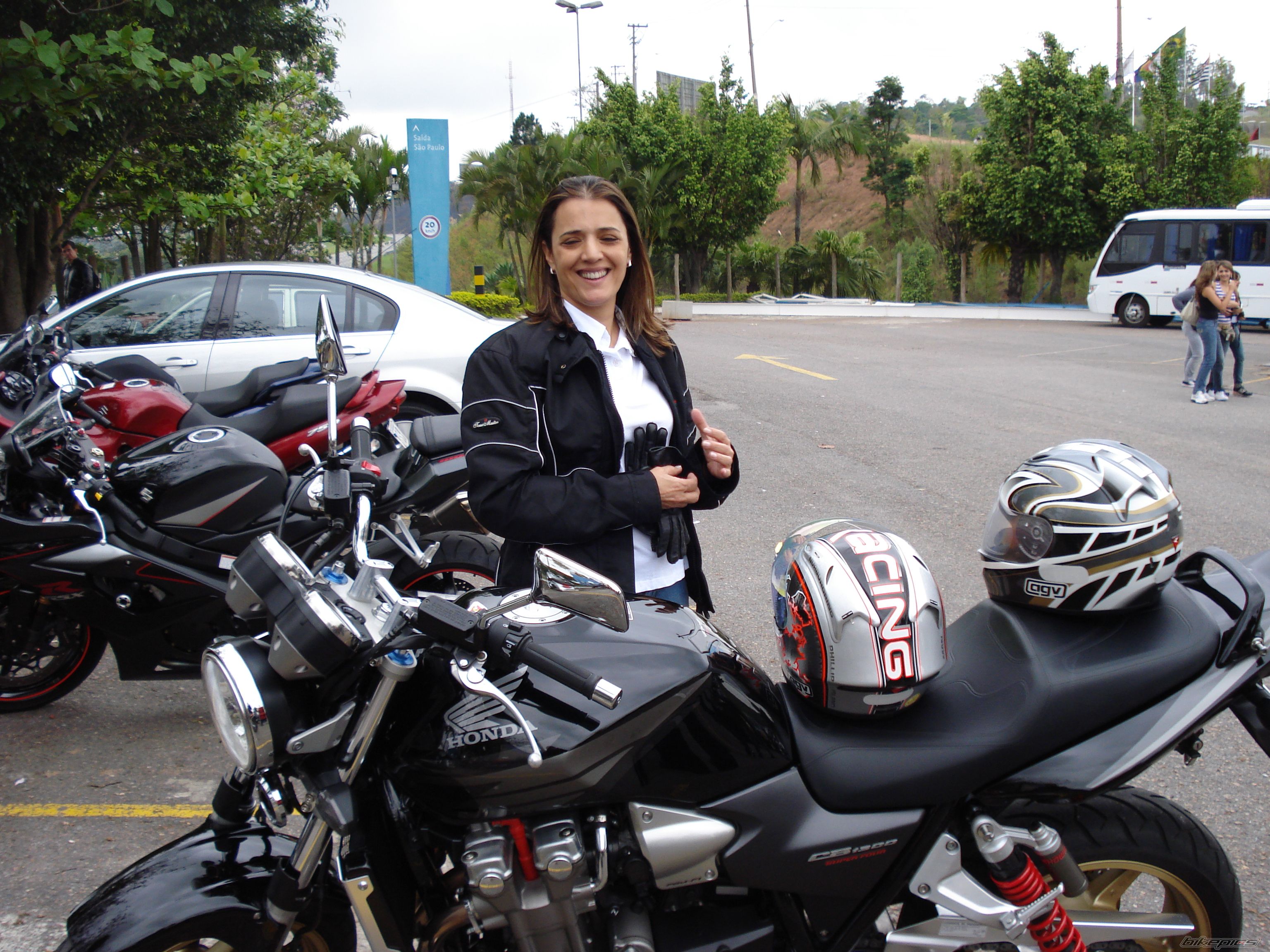 2007 HONDA CB1300SF | Picture 2016402 motorcycle photo