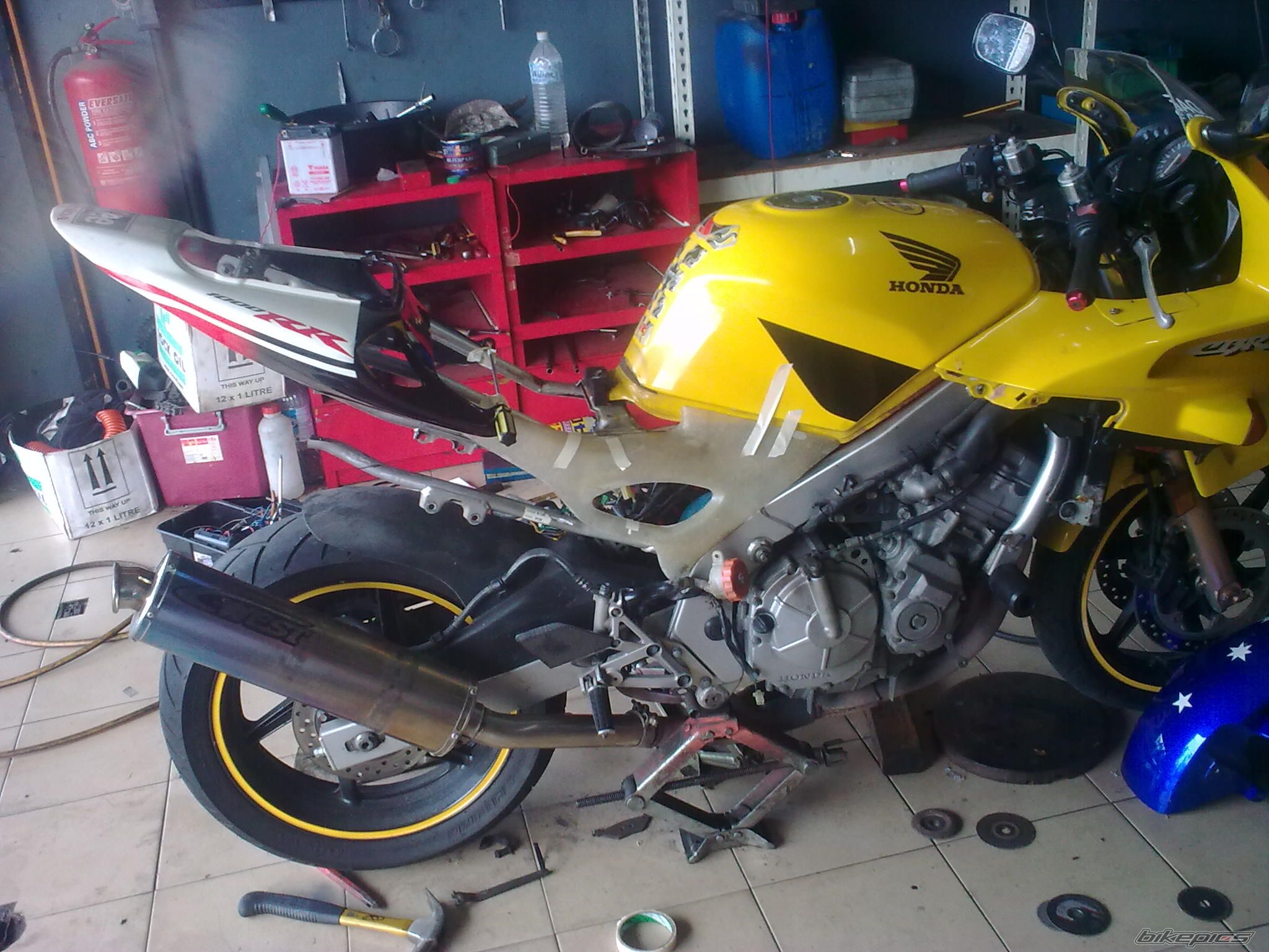 1993 HONDA CBR 600 FS | Picture 2016462 motorcycle photo