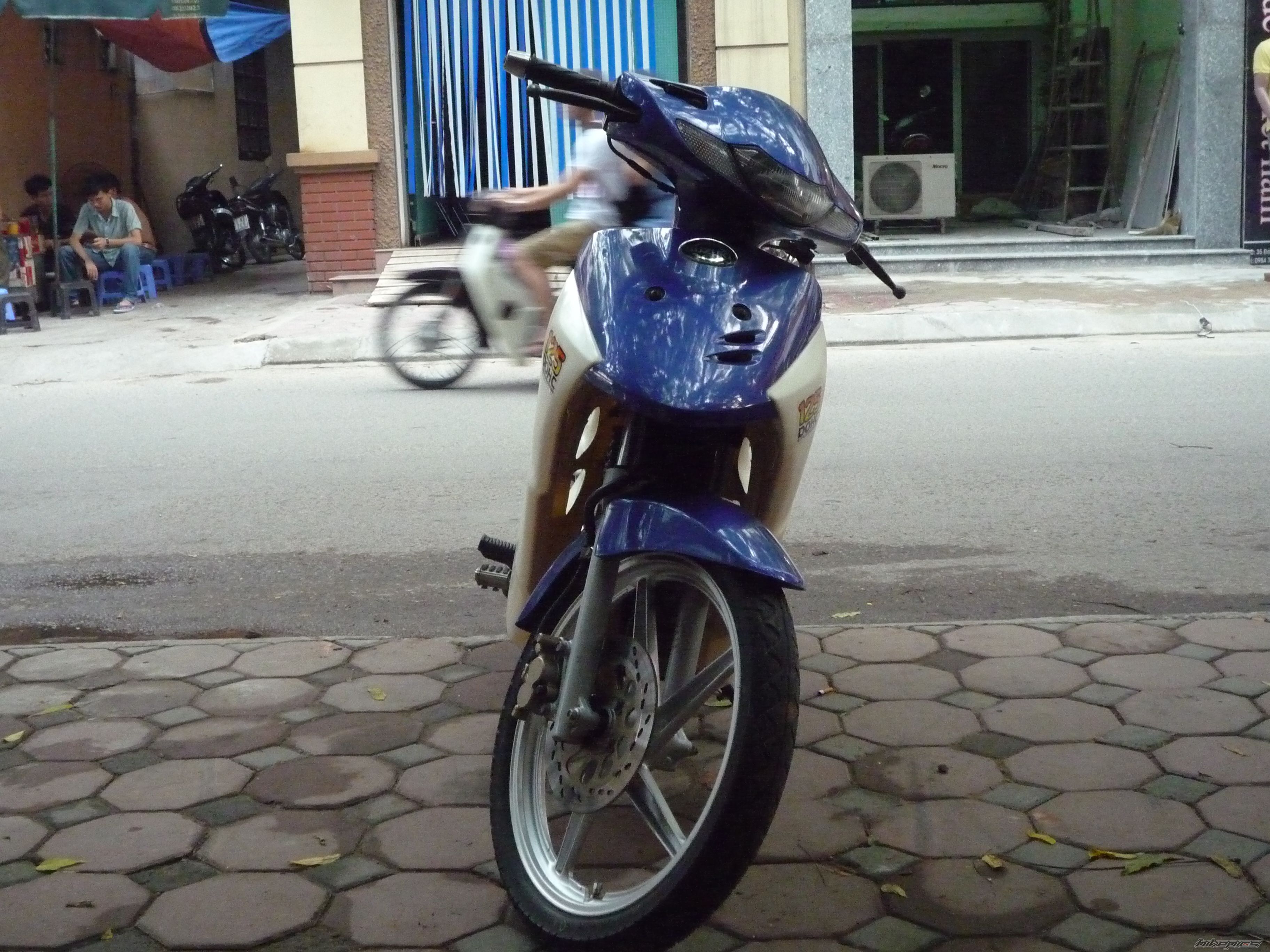 2009 SUZUKI FX 125 | Picture 2016536 motorcycle photo