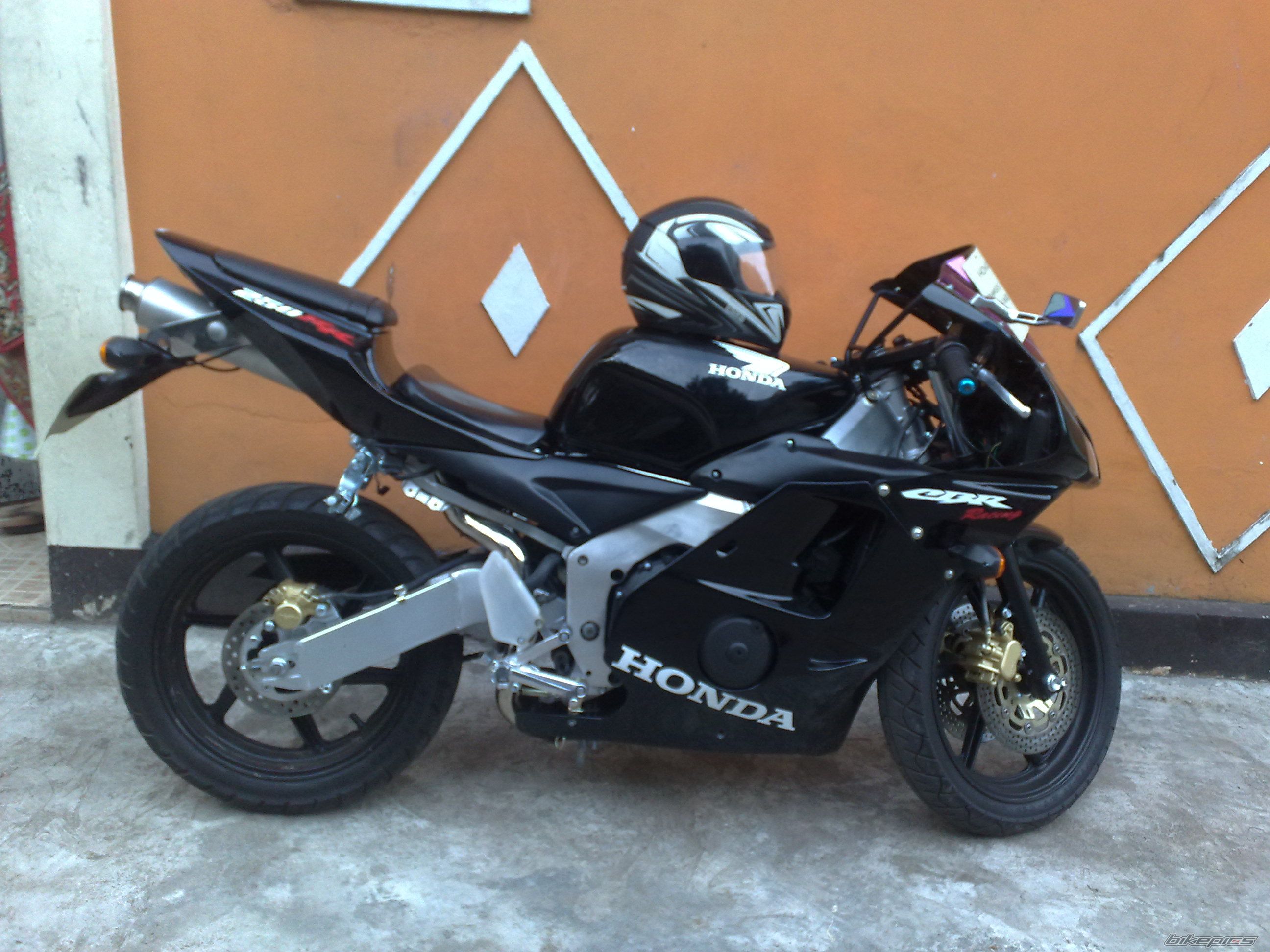 2007 HONDA CBR 250 | Picture 2018150 motorcycle photo