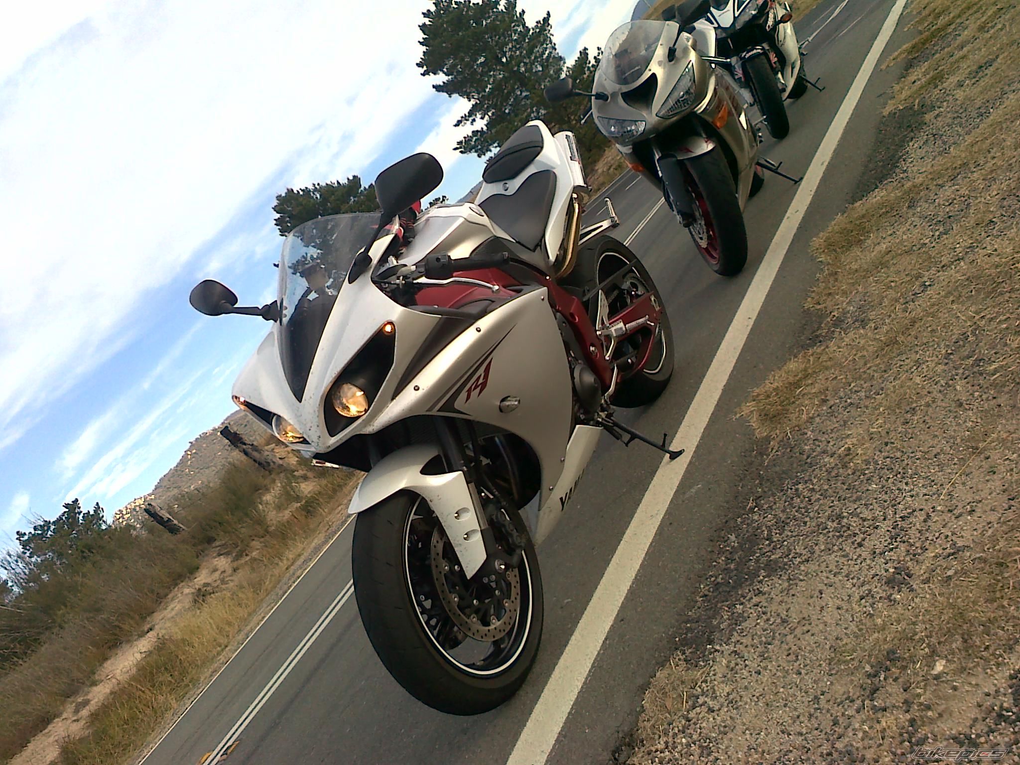 2009 YAMAHA YZF R1 | Picture 2018298 motorcycle photo