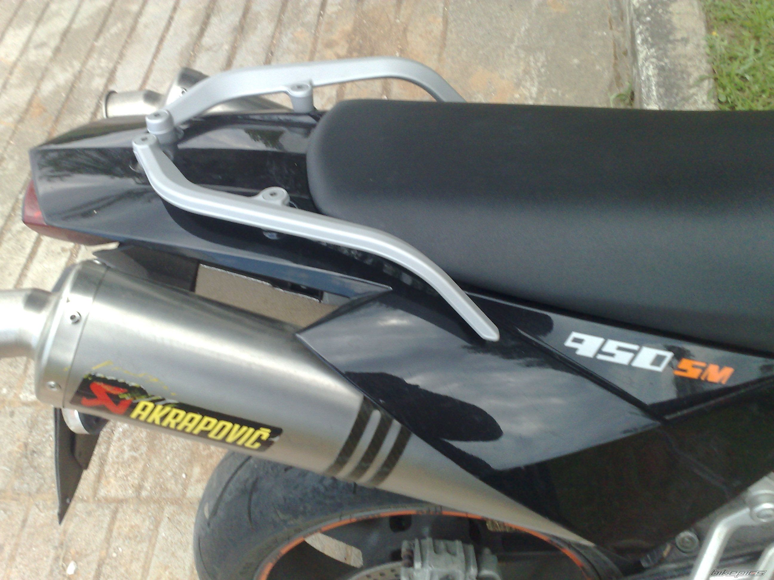 2008 KTM 950 SUPERMOTO | Picture 2019415 motorcycle photo
