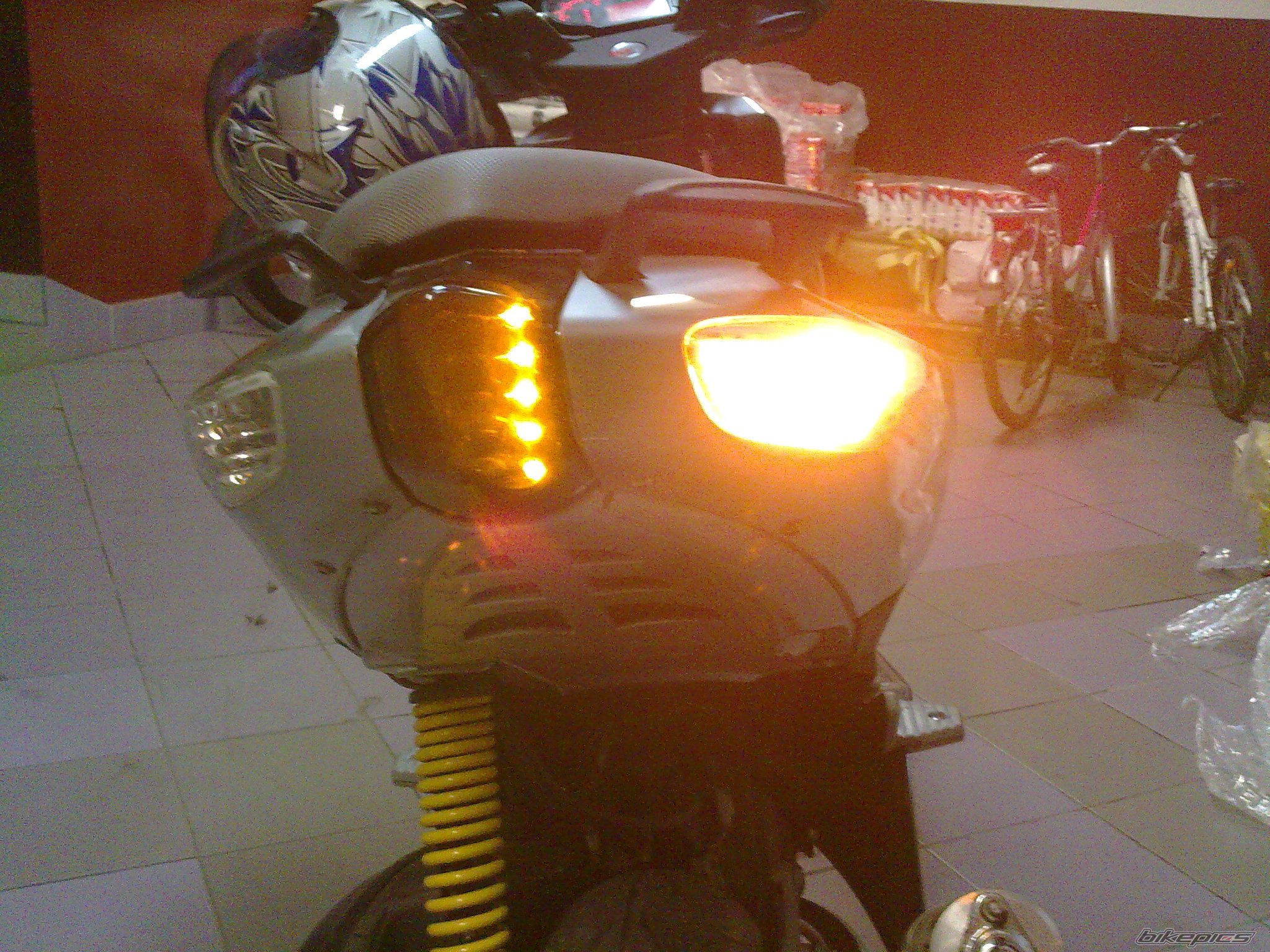 2008 APRILIA SR 50 | Picture 2019476 motorcycle photo
