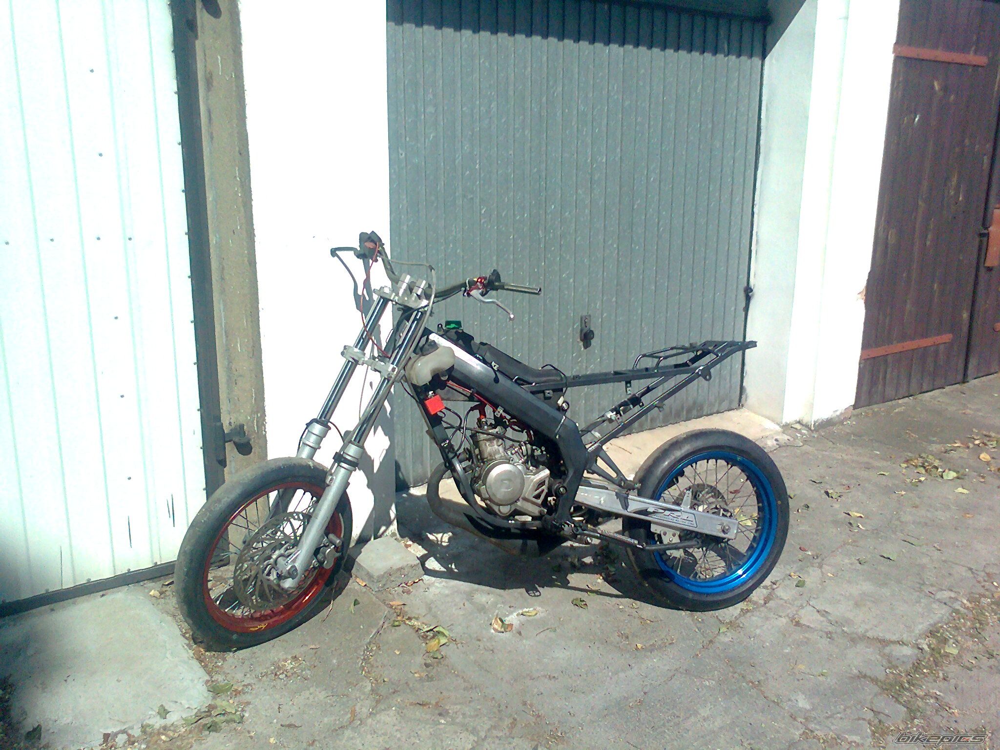 2004 DERBI X TREME | Picture 2019493 motorcycle photo