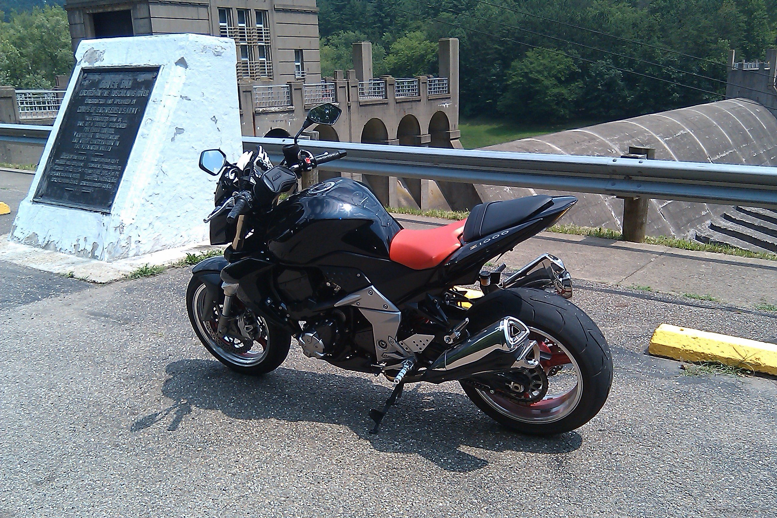 2009 HARLEY DAVIDSON XL 1200 C | Picture 2019519 motorcycle photo