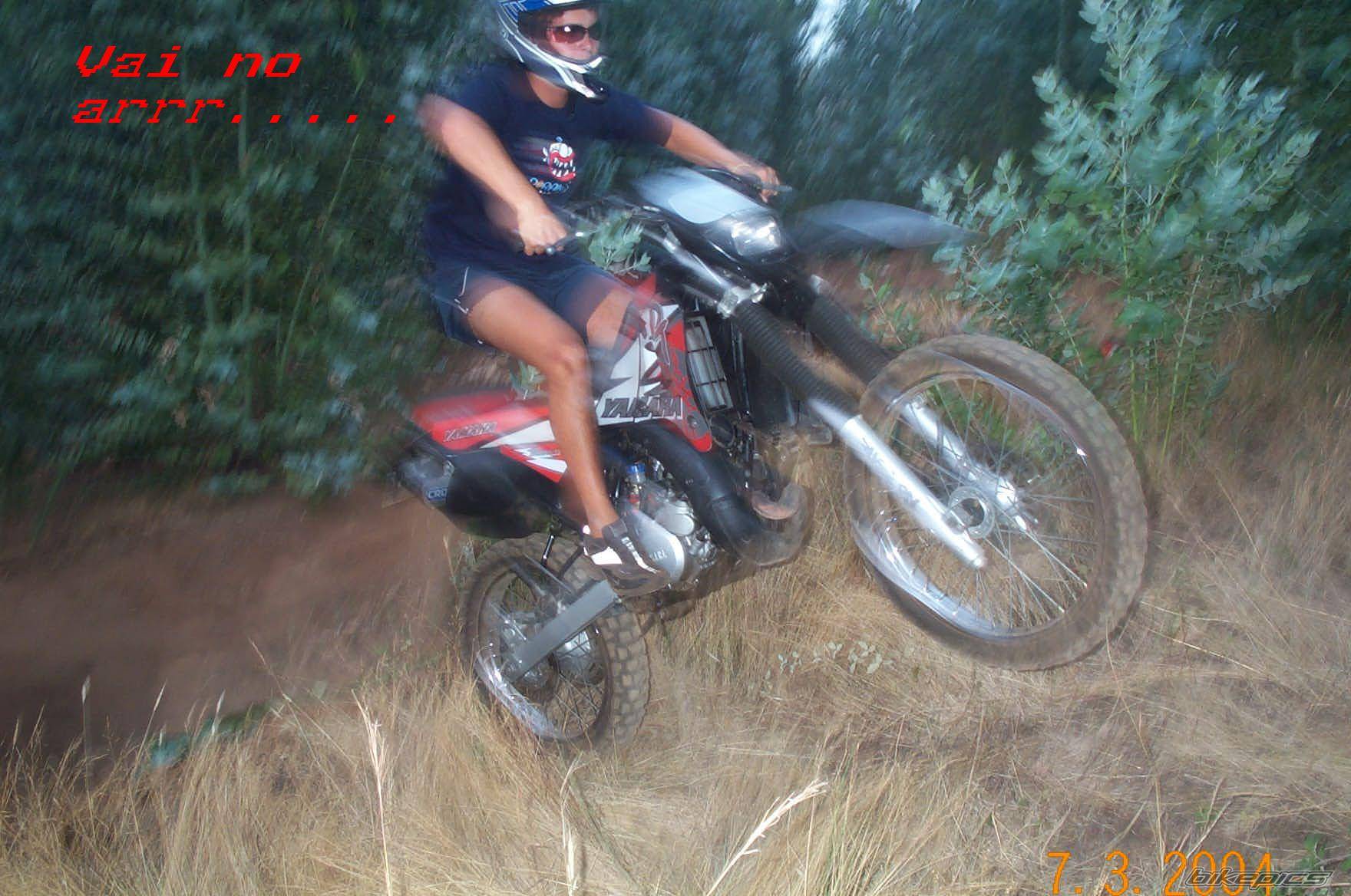 2001 YAMAHA DT 125 | Picture 201971 motorcycle photo