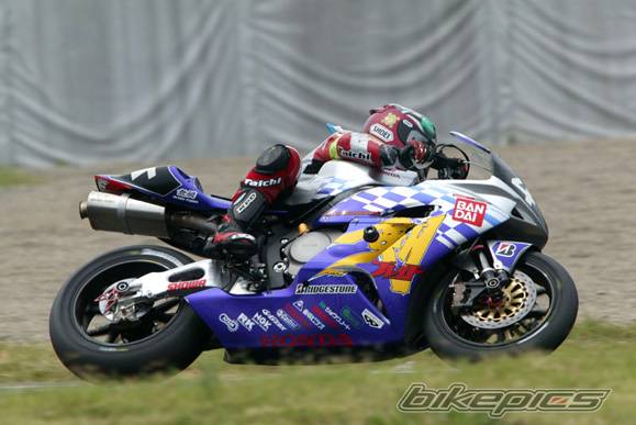2005 HONDA CBR 1000  RR | Picture 201983 motorcycle photo