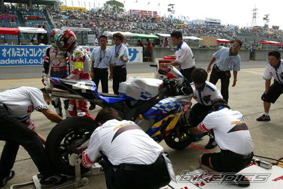 2005 HONDA CBR 1000  RR | Picture 201984 motorcycle photo