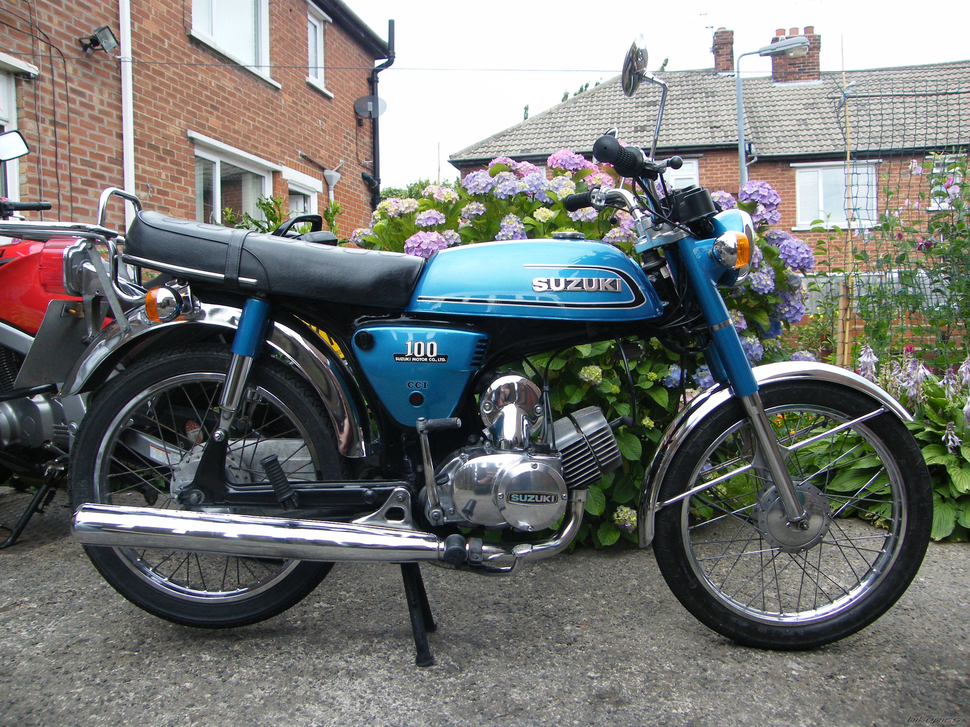1979 SUZUKI A 100 | Picture 2021127 motorcycle photo