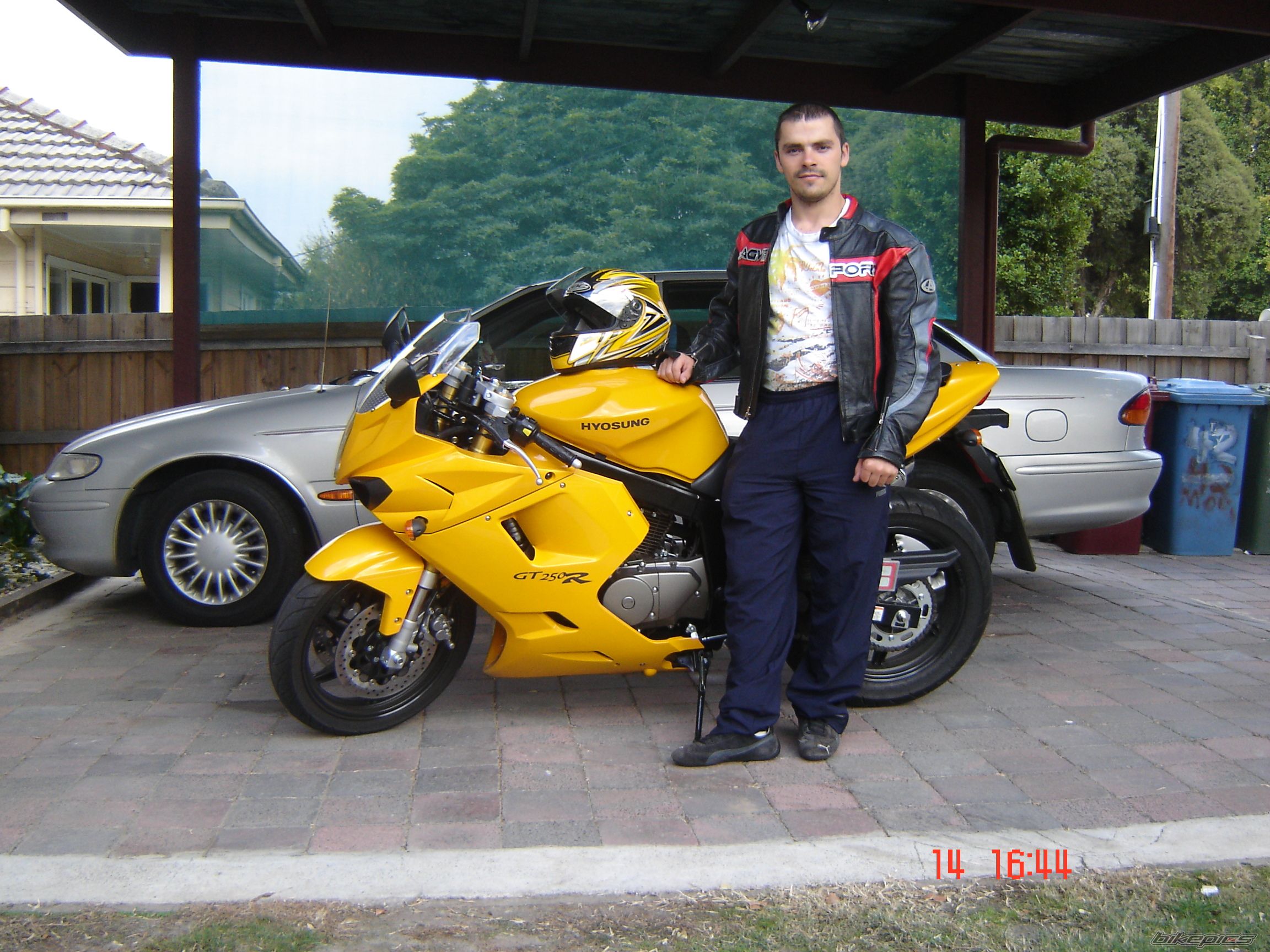 2007 HYOSUNG GT 250 R COMET | Picture 2021405 motorcycle photo