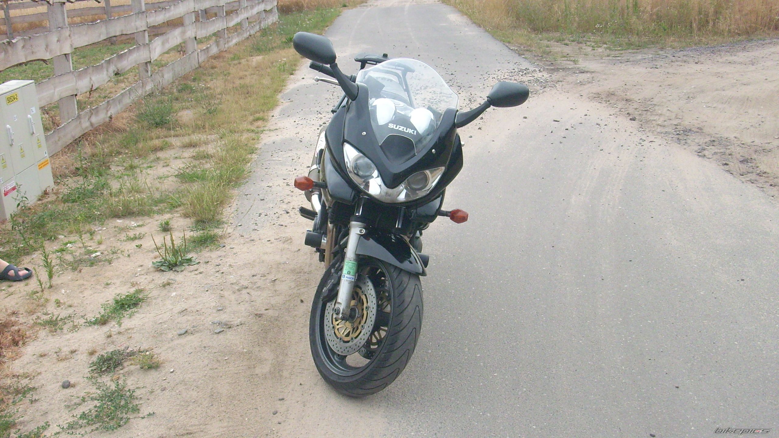2001 SUZUKI BANDIT 1200S | Picture 2021716 motorcycle photo