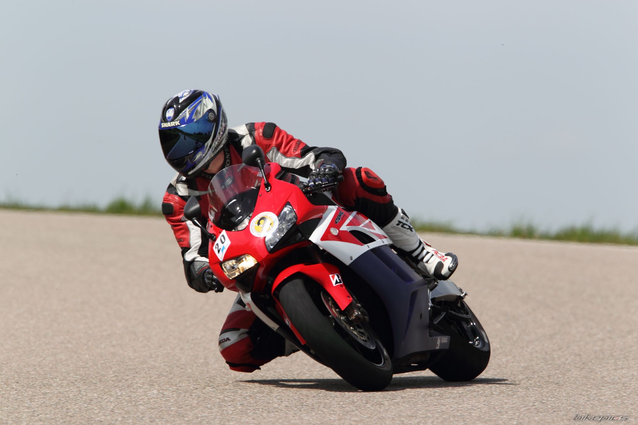 2004 HONDA CBR 1000  RR | Picture 2022060 motorcycle photo