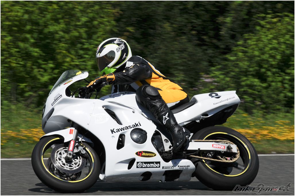 1996 KAWASAKI ZX 6R | Picture 2023935 motorcycle photo