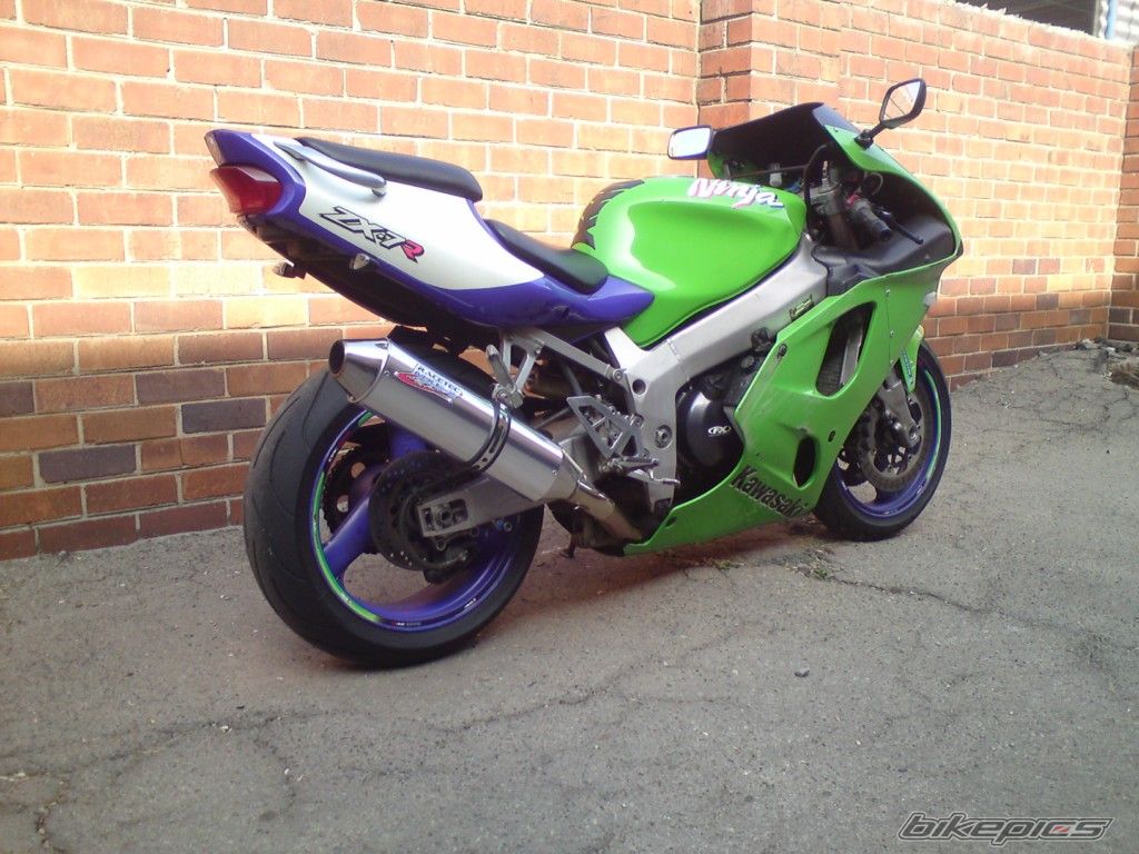1997 KAWASAKI ZX 7R | Picture 2024466 motorcycle photo