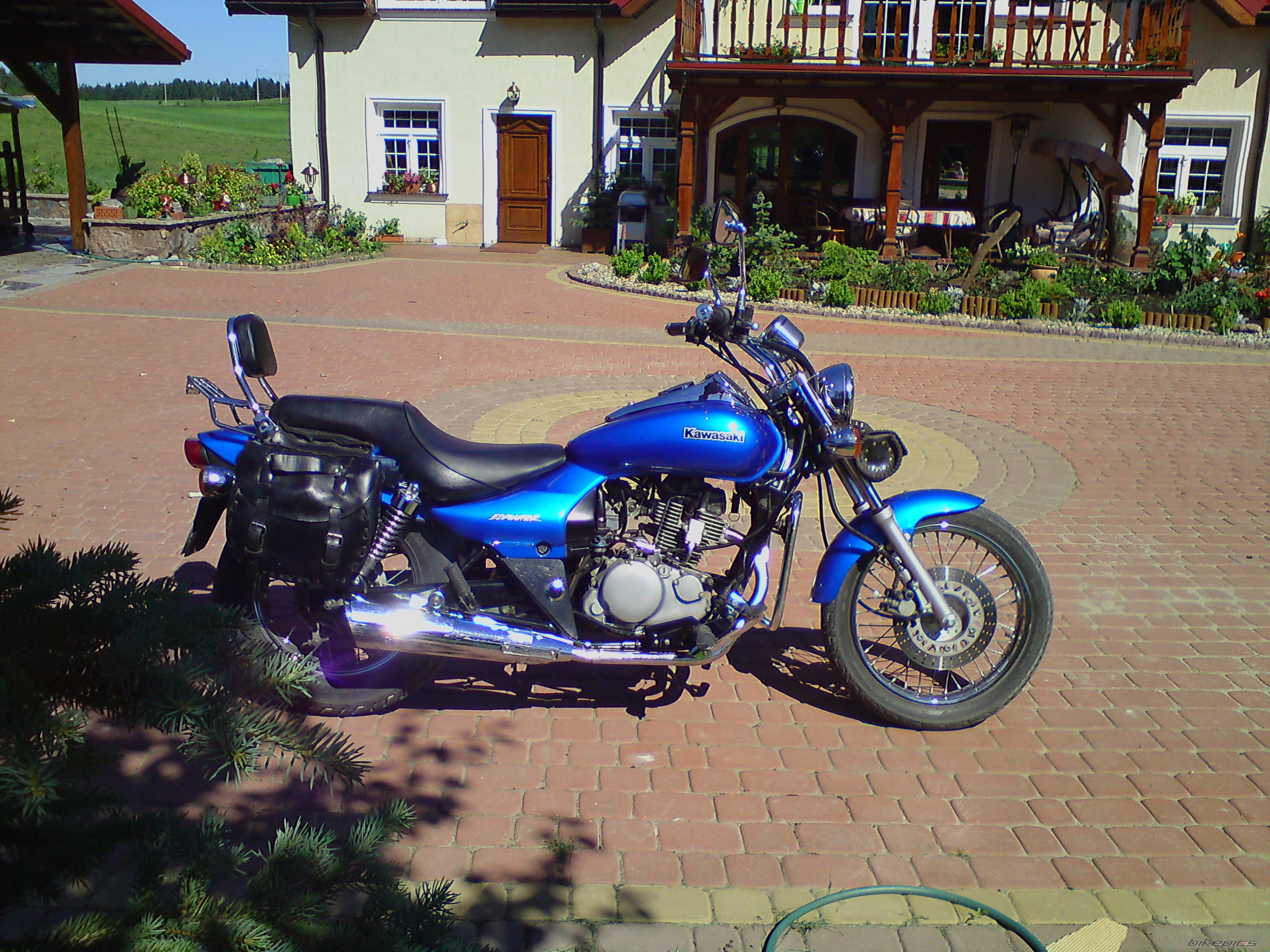 2000 KAWASAKI BN 125 ELIMINATOR | Picture 2025031 motorcycle photo