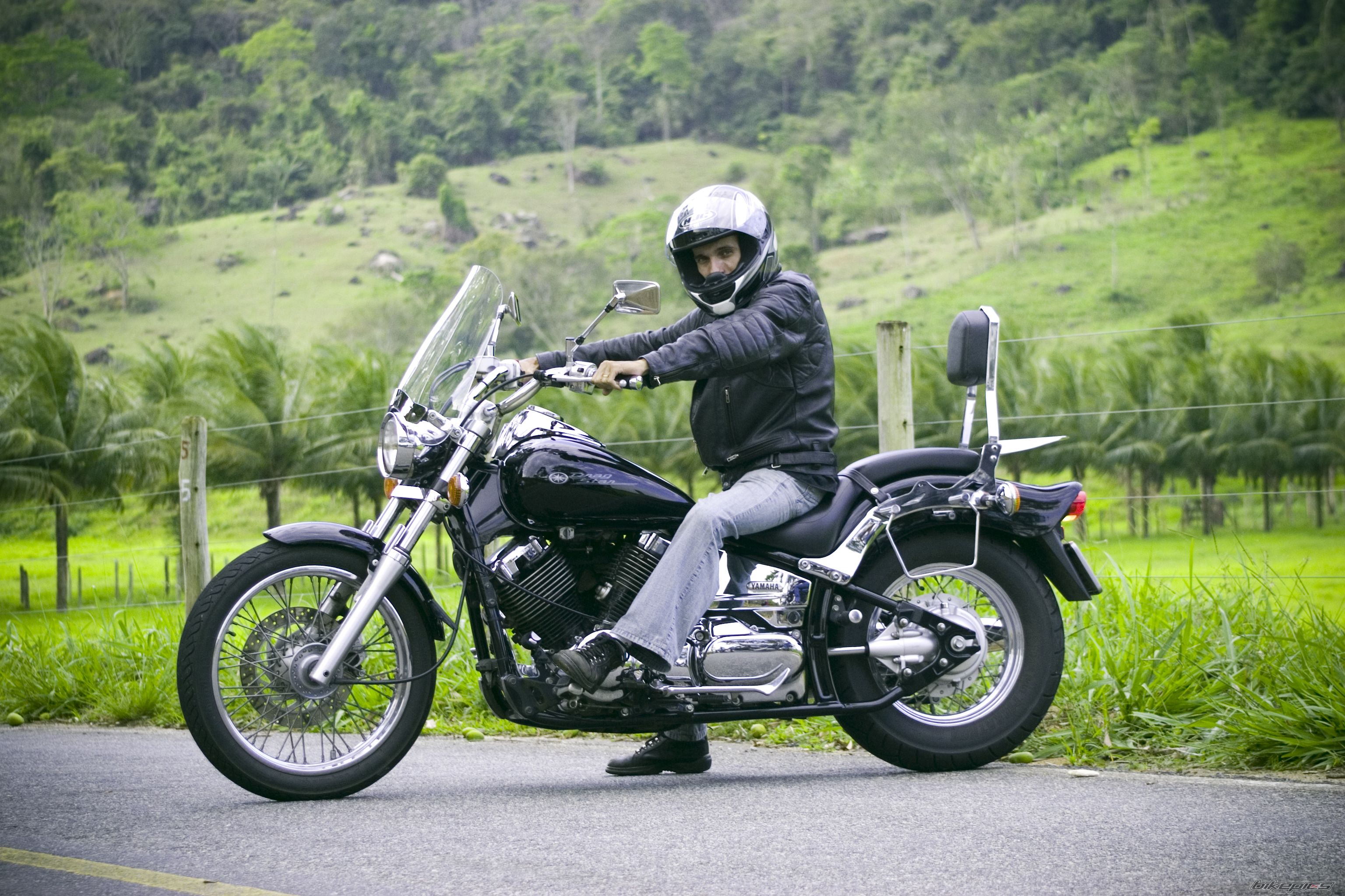 2005 YAMAHA XV DRAGSTAR 650 | Picture 2026741 motorcycle photo